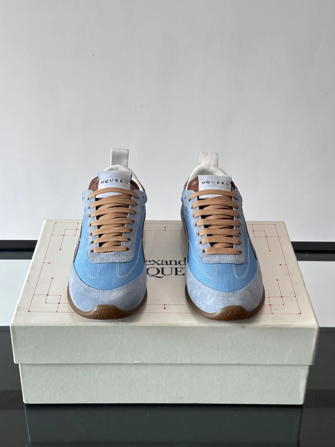 Кроссовки Женские Alexander Mcqueen 11228438