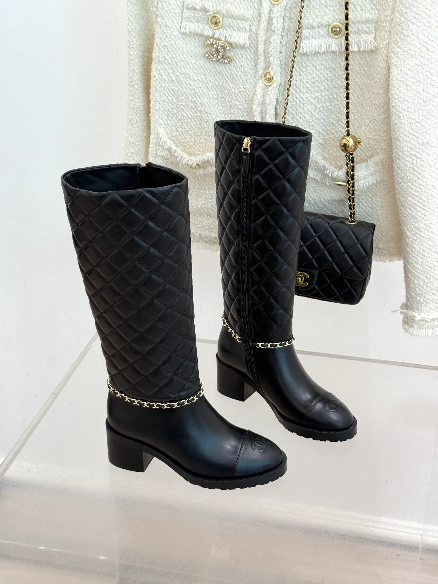 Сапоги Женские Chanel 18737263