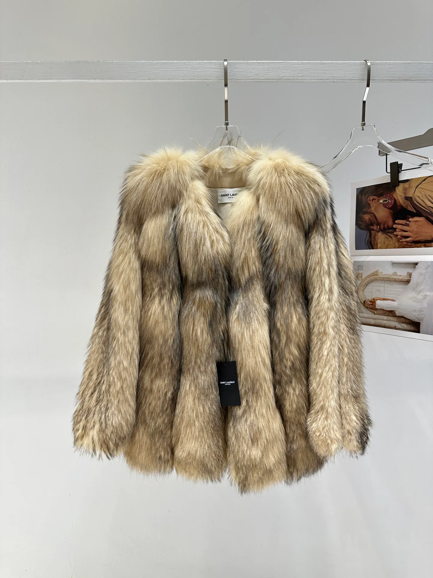 Шубы Женские Saint Laurent 785611