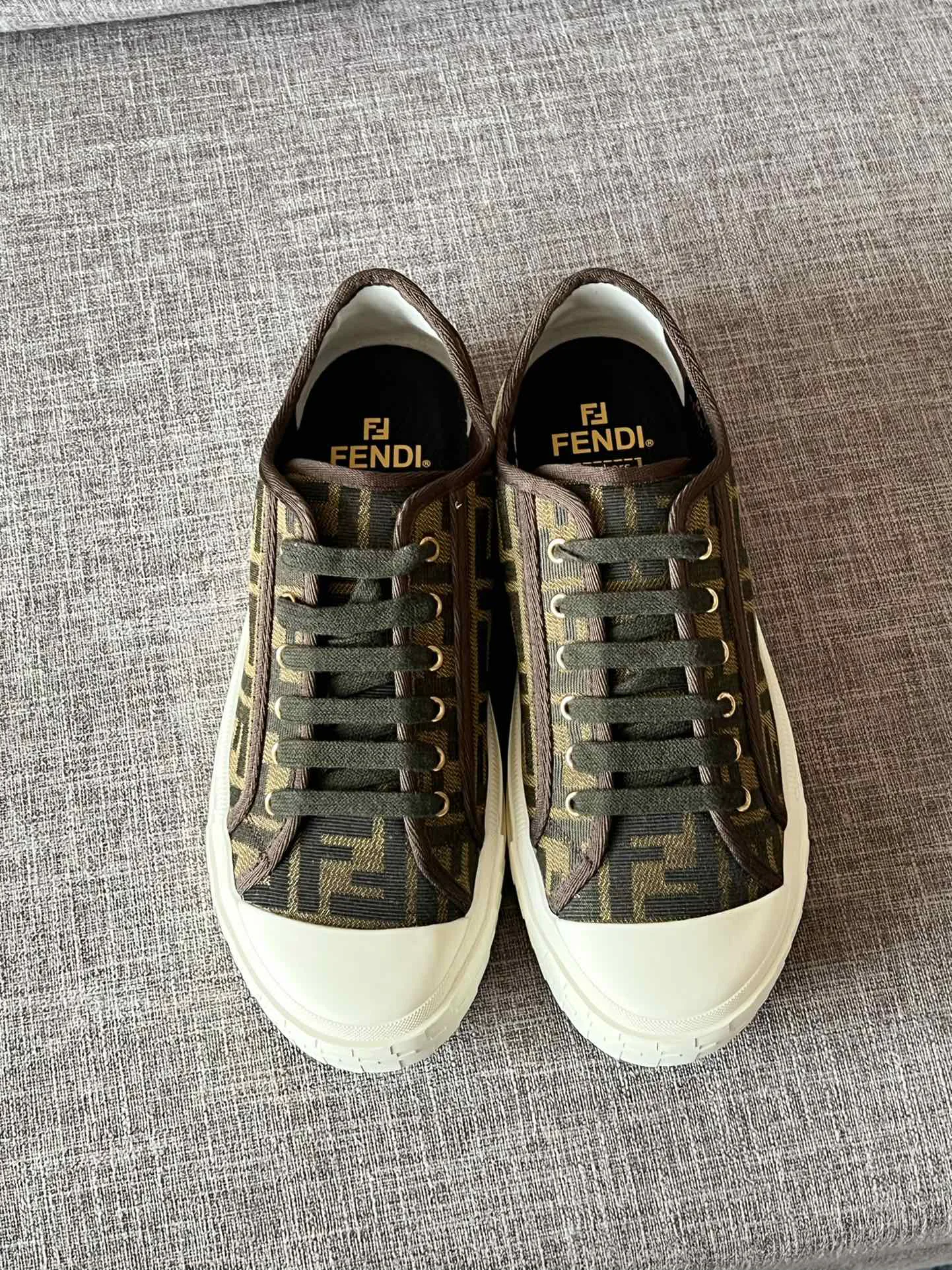 Кеды Женские Fendi 139671