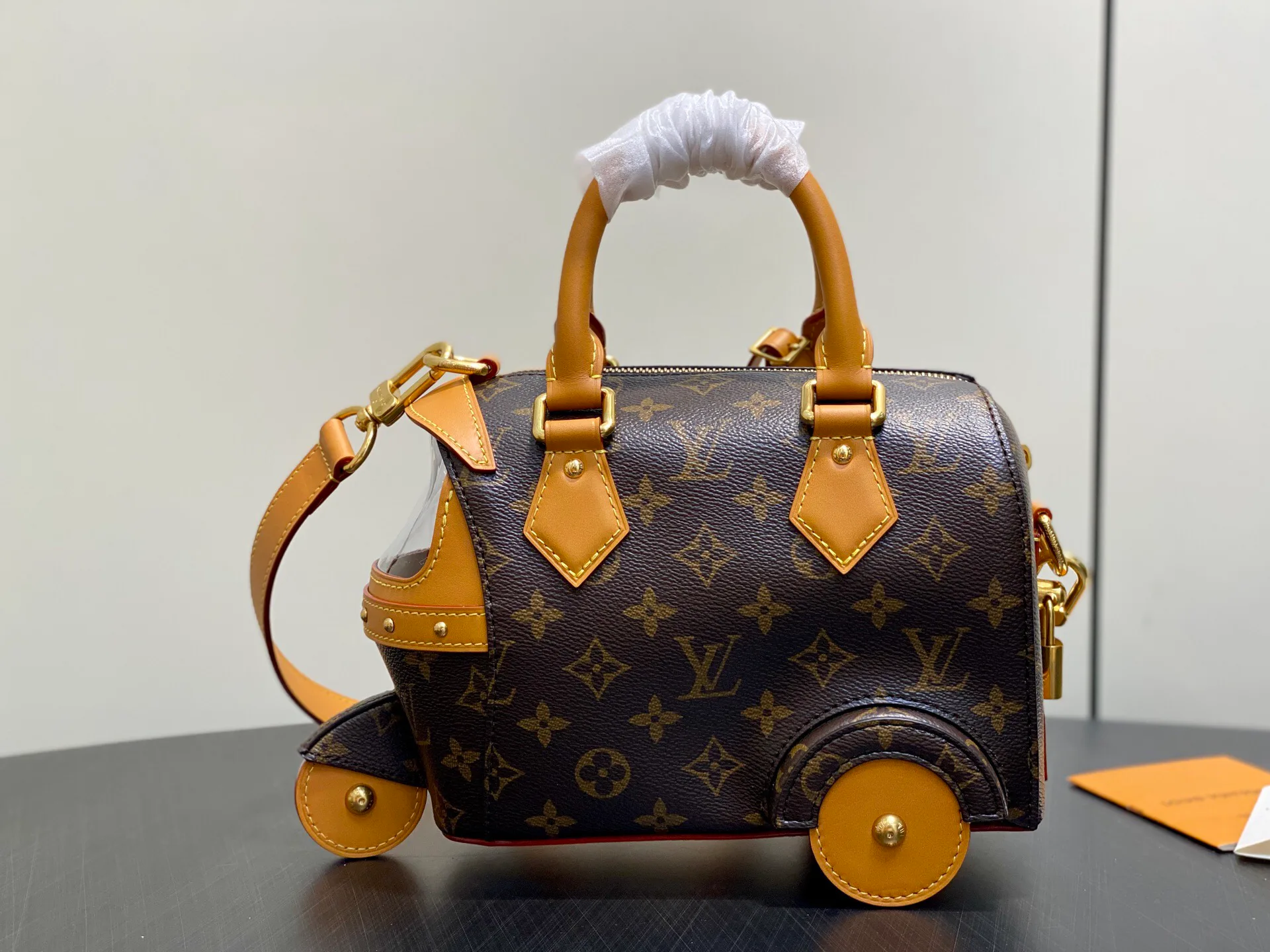 Сумки На Ремне Женские Louis Vuitton 13209855