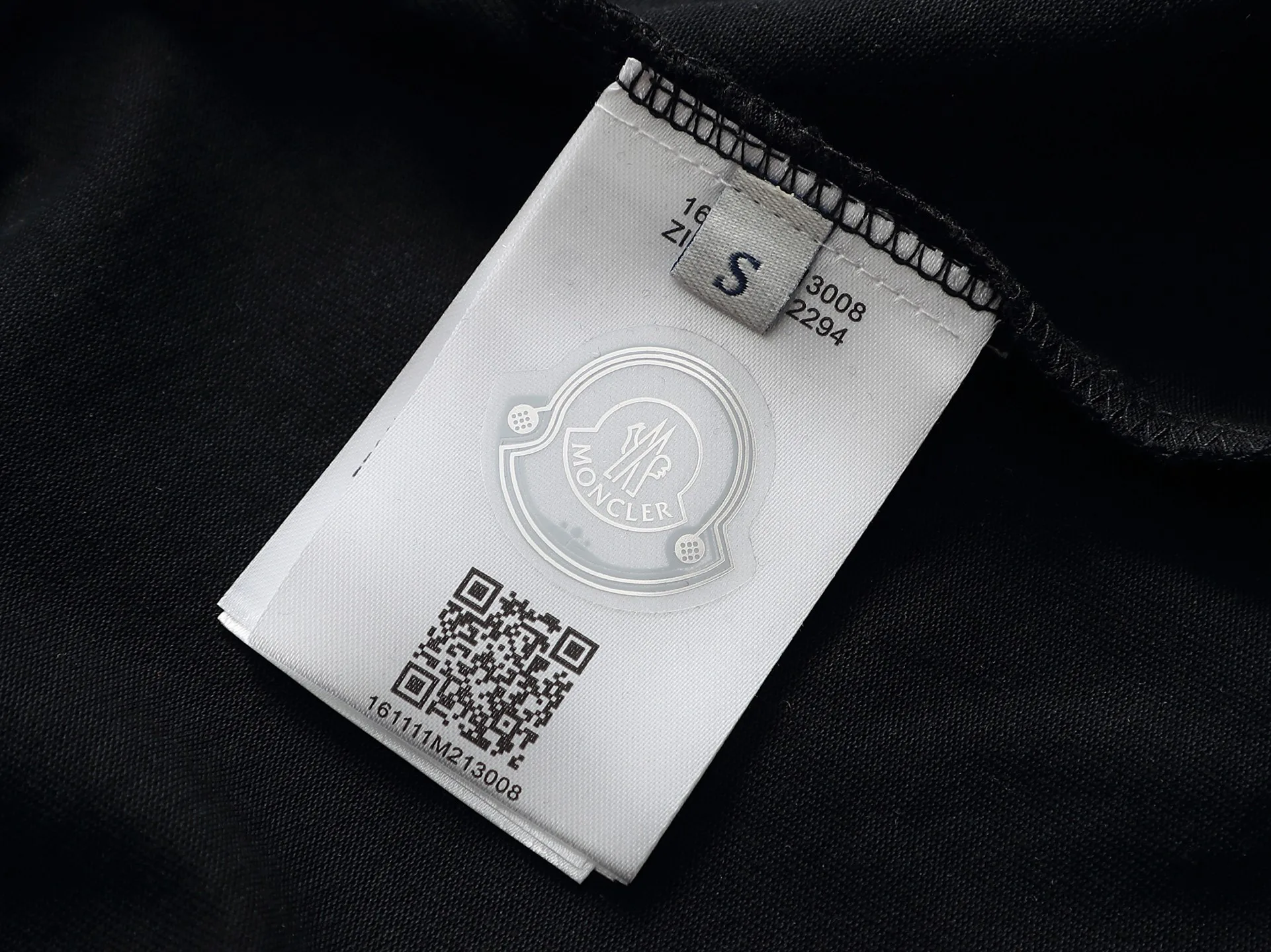 Футболки Женские Moncler 1617516