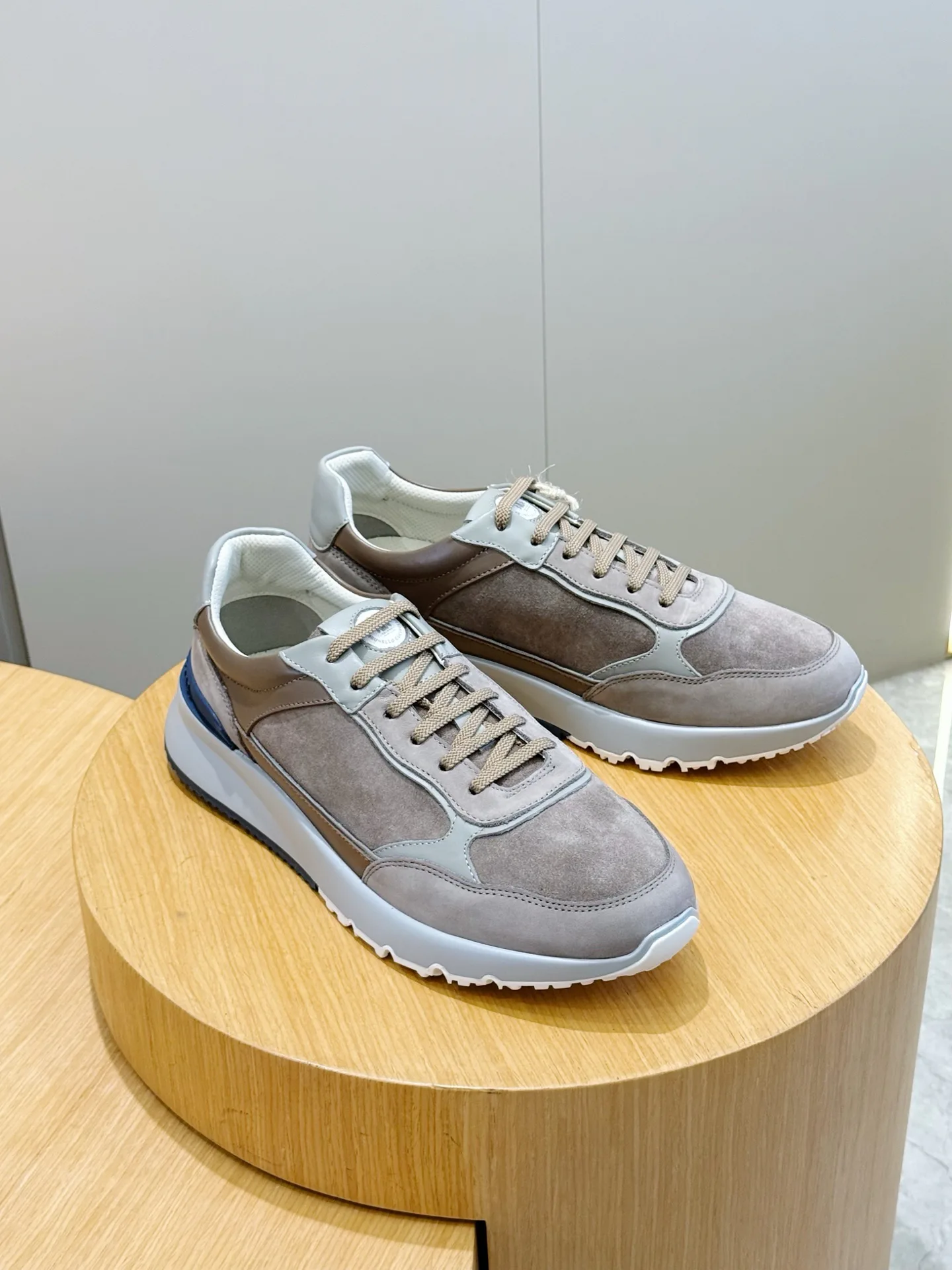 Кроссовки Мужские Brunello Cucinelli 18165332