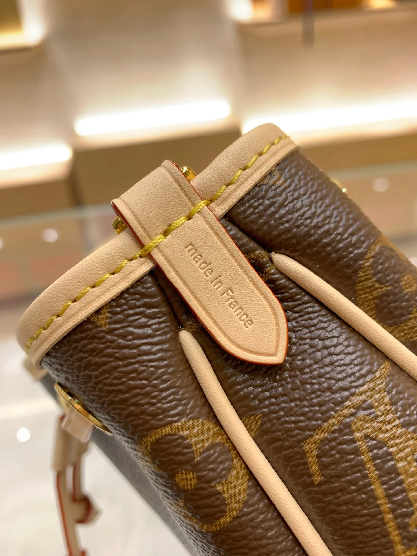 Классические Сумки Женские Louis Vuitton 17303176