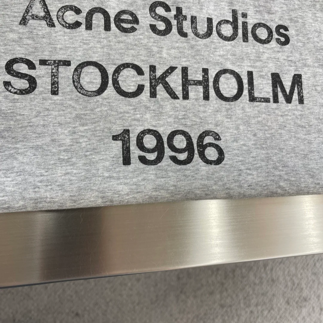 Футболки Женские Acne Studios 18191215