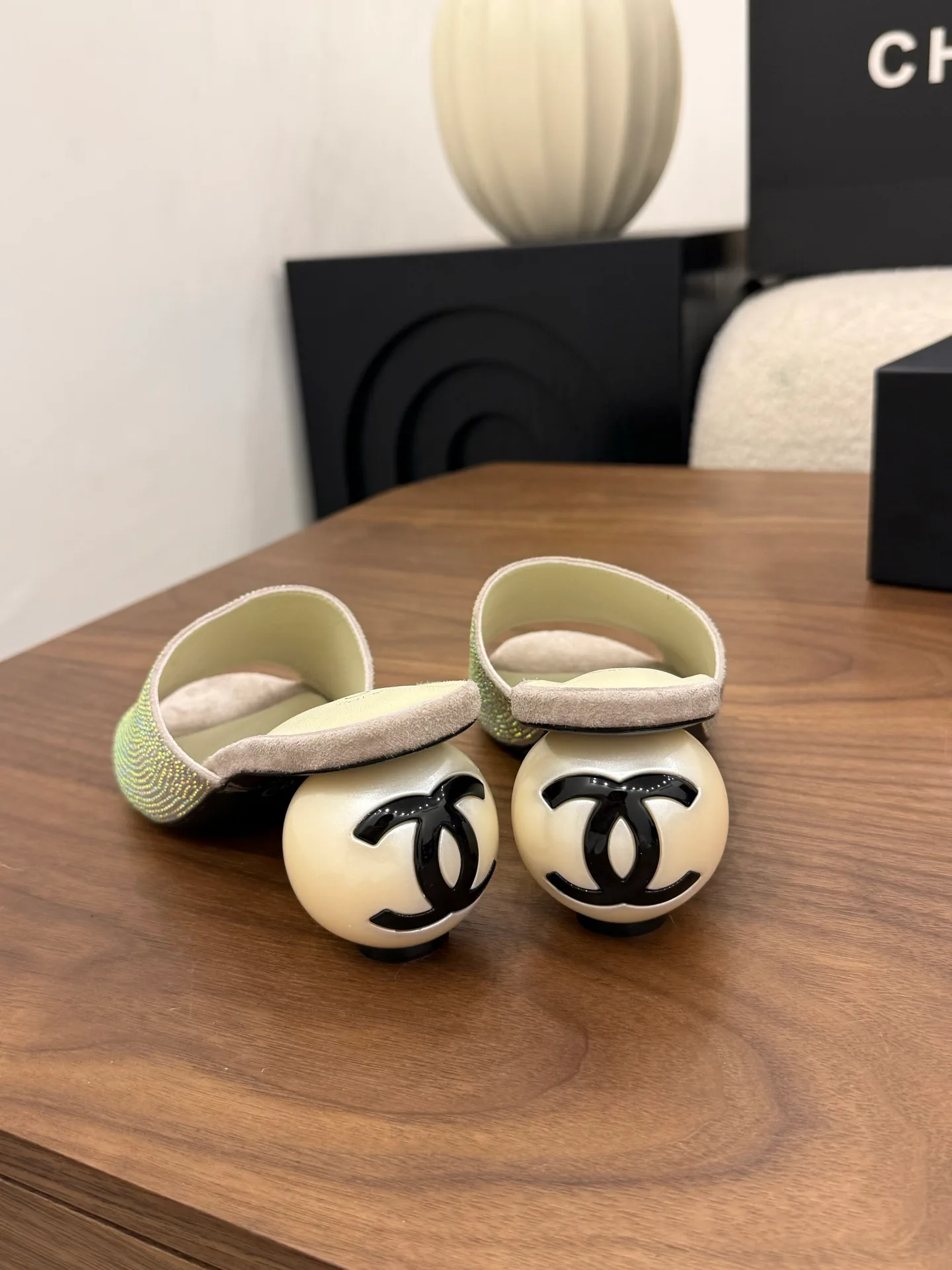 Босоножки Женские Chanel 13444931