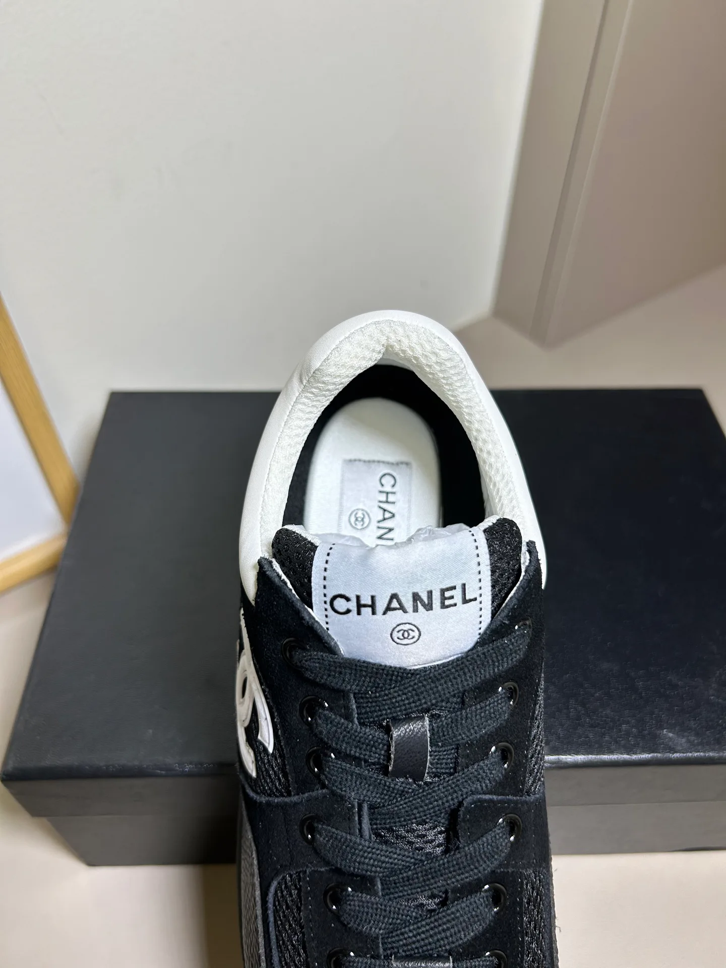 Кроссовки Женские Chanel 17954908
