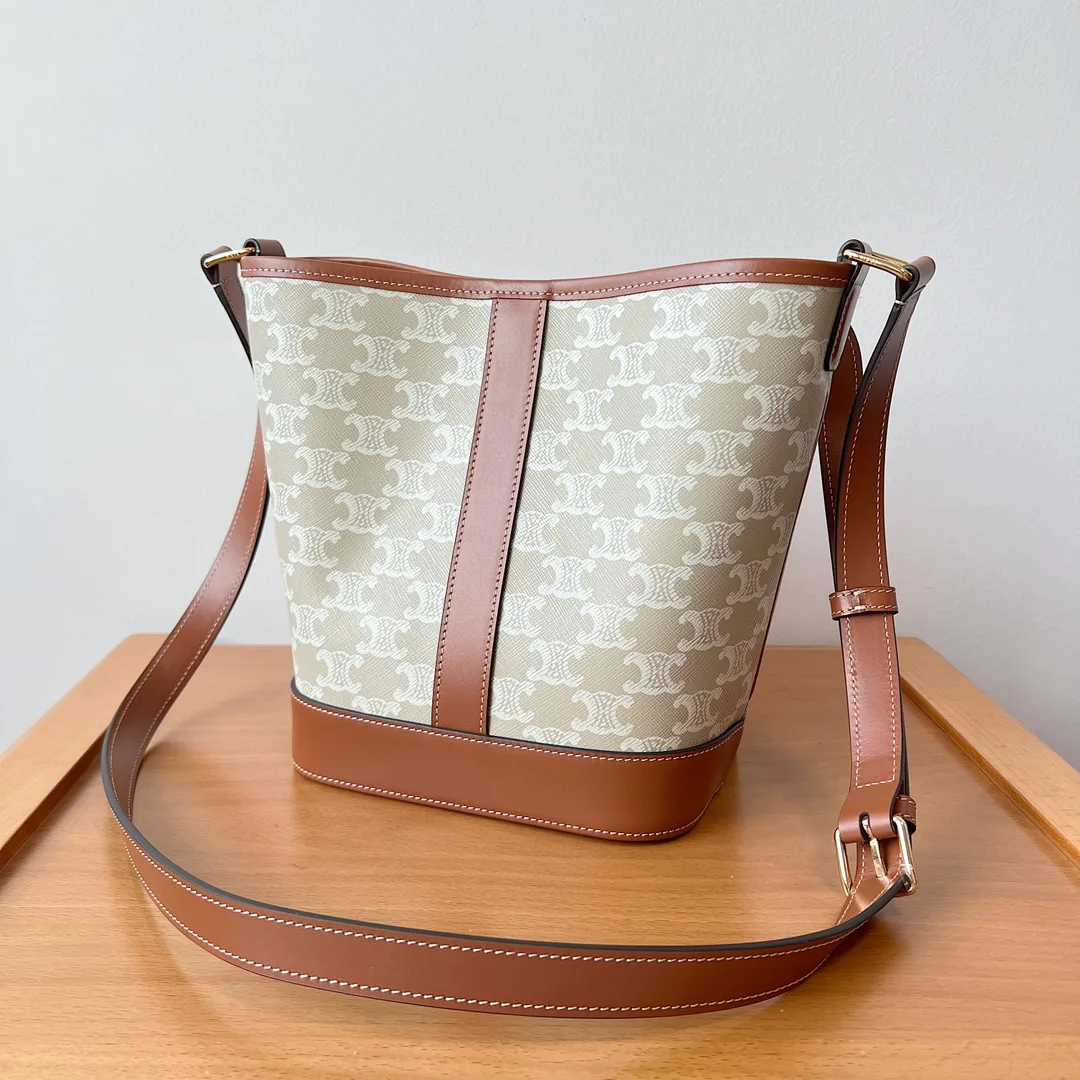 Классические Сумки Женские Celine 11692448