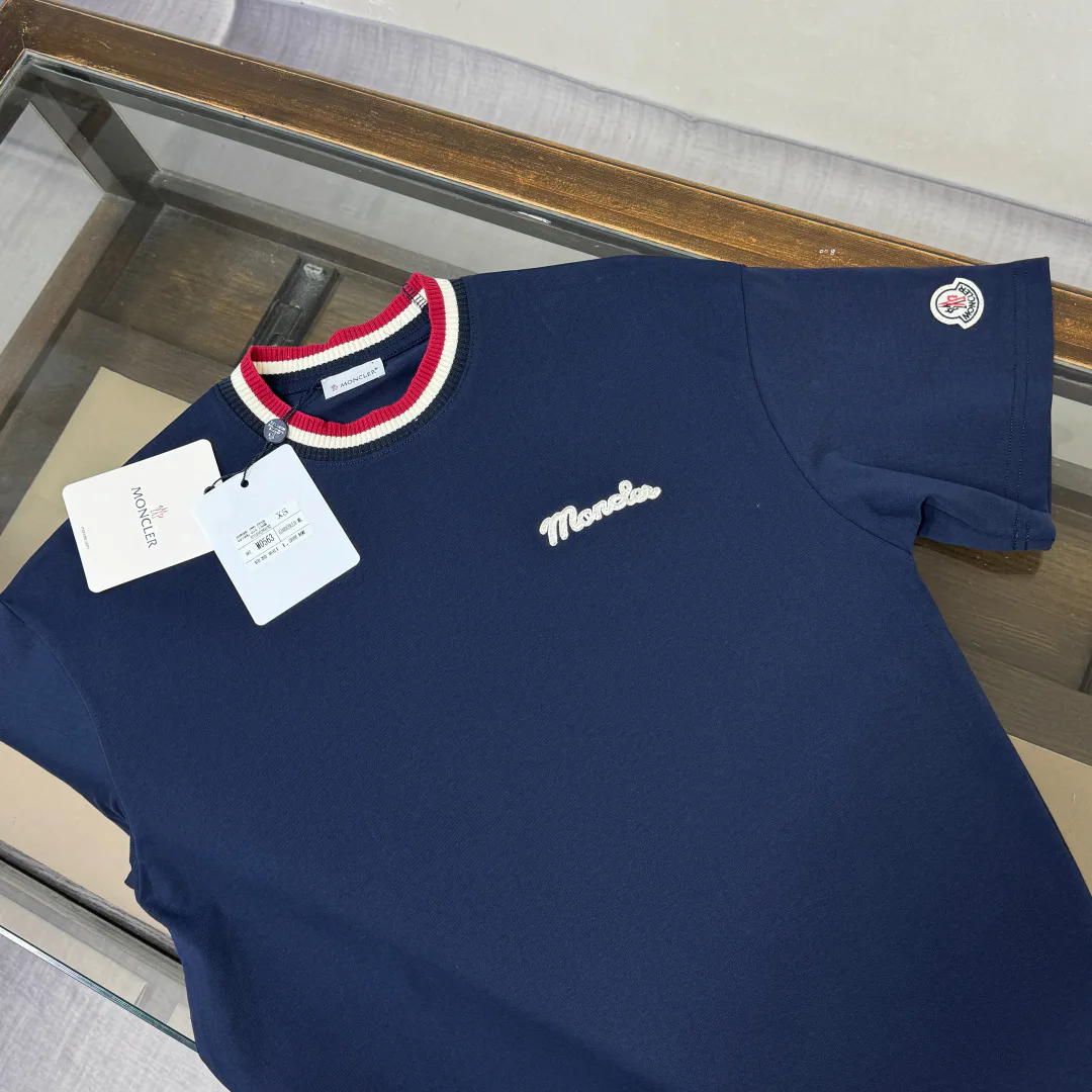 Футболки Женские Moncler 11034777