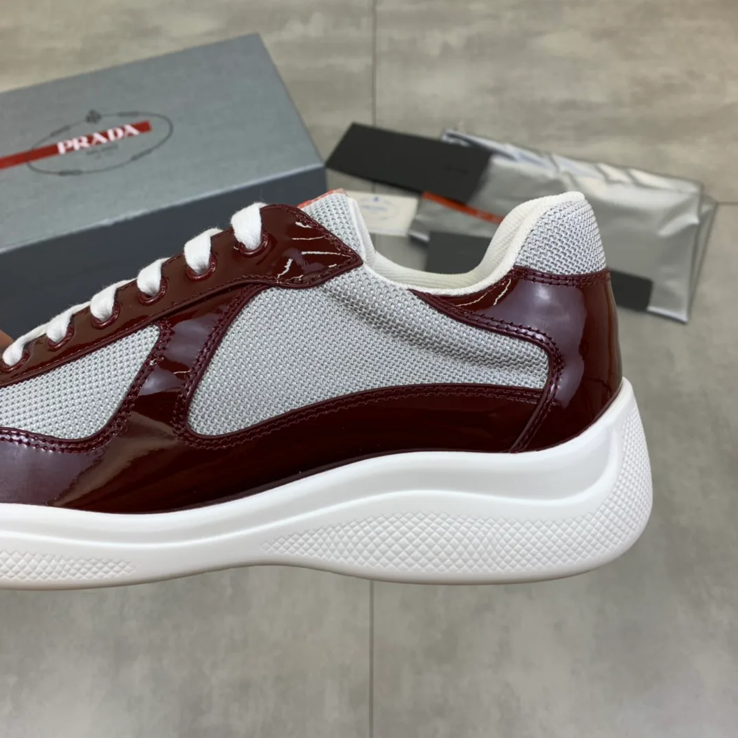 Кроссовки Женские Prada 931623