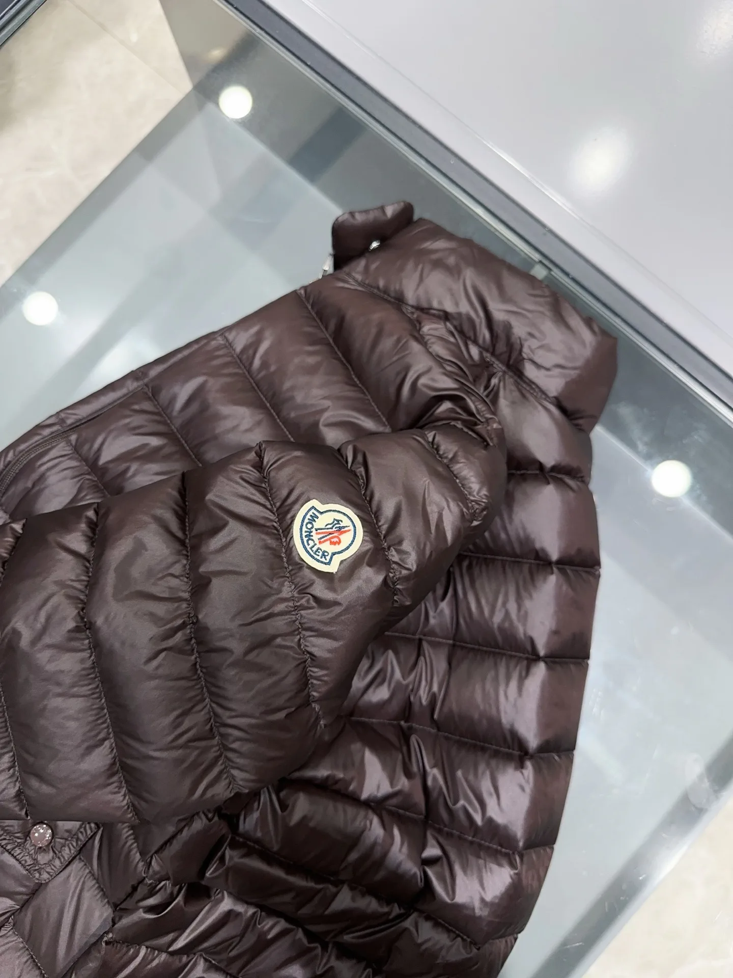 Куртки И Пуховики Женские Moncler 19084324