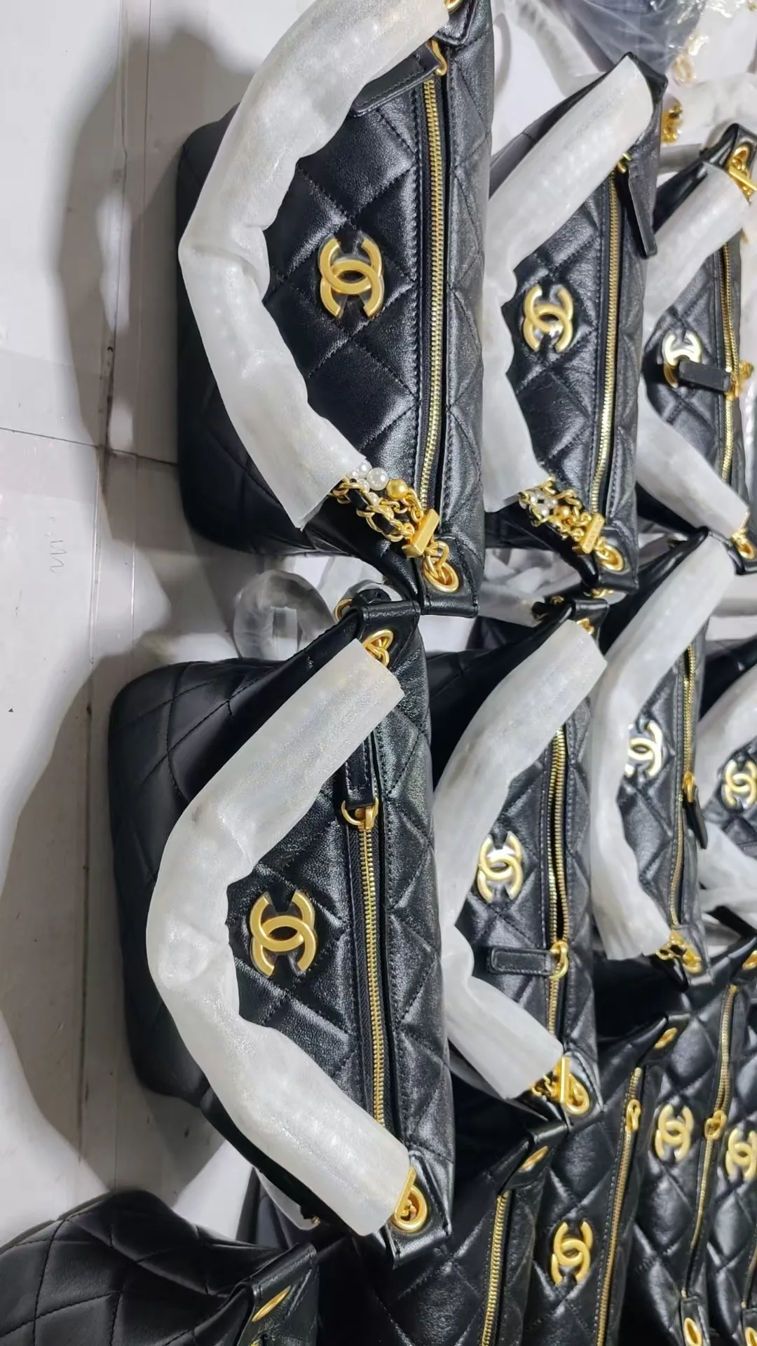 Классические Сумки Женские Chanel 10395167