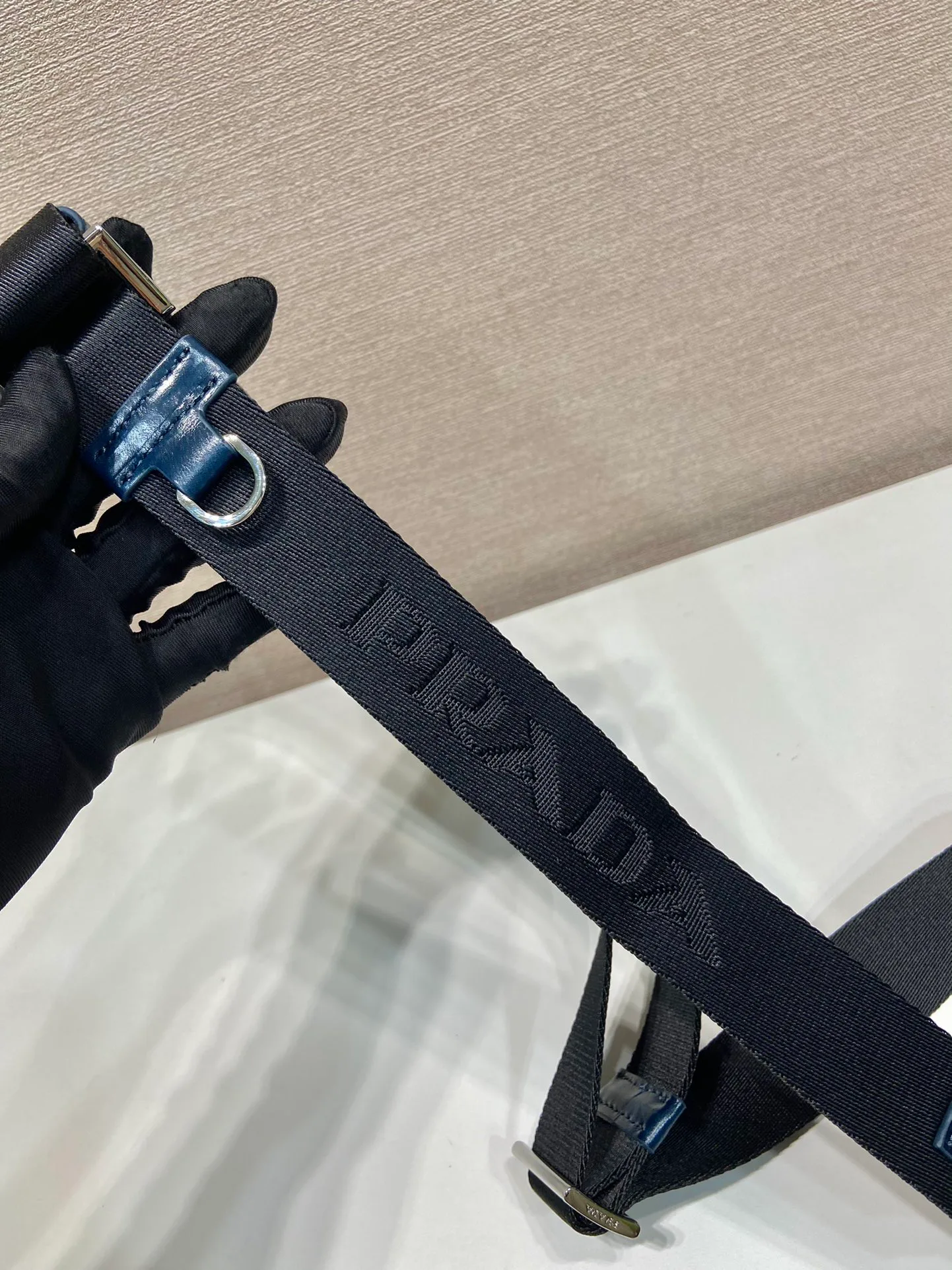 Сумки На Ремне Женские Prada 13346067