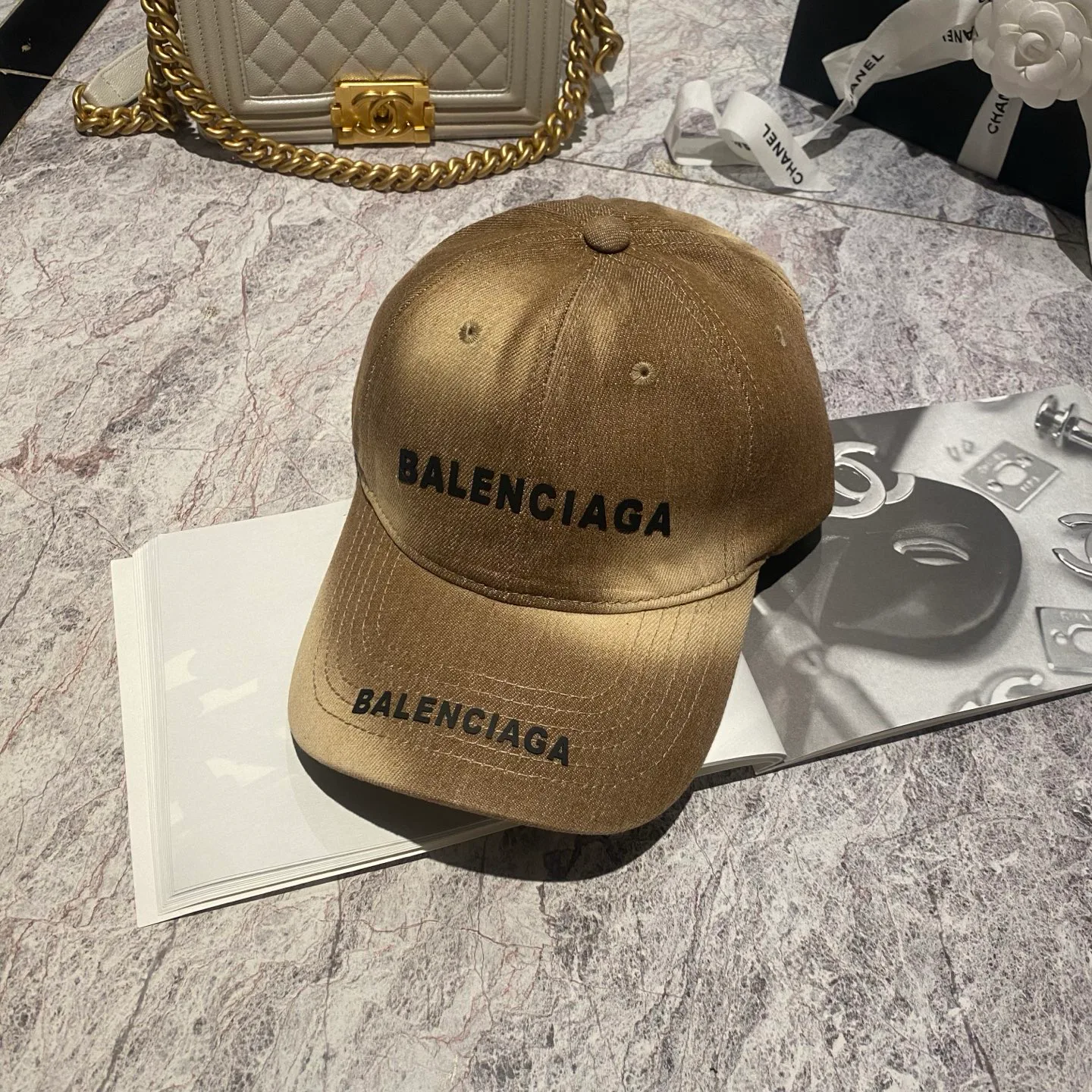 Головные Уборы Balenciaga 11478