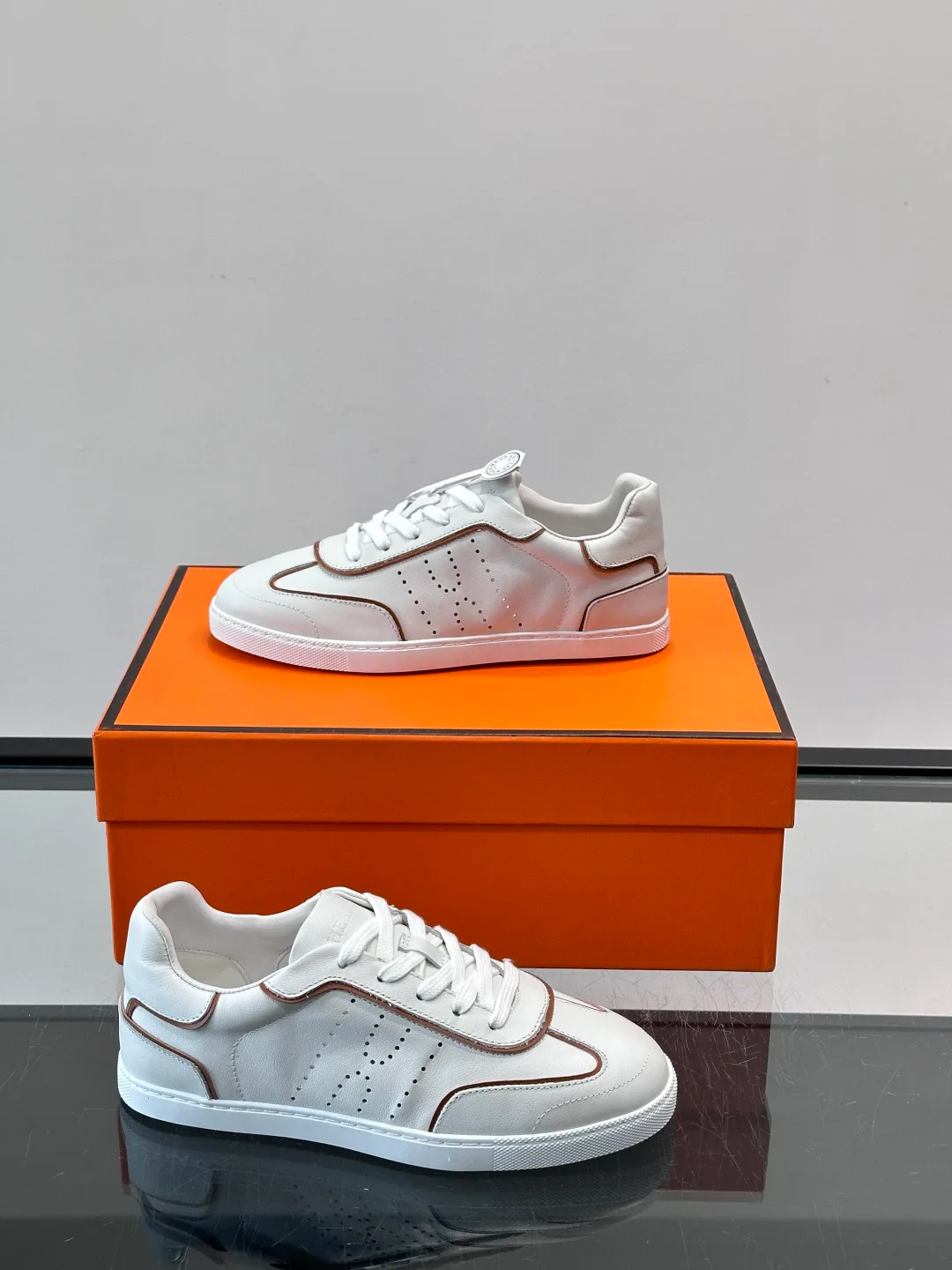Кроссовки Женские Hermes 18102930