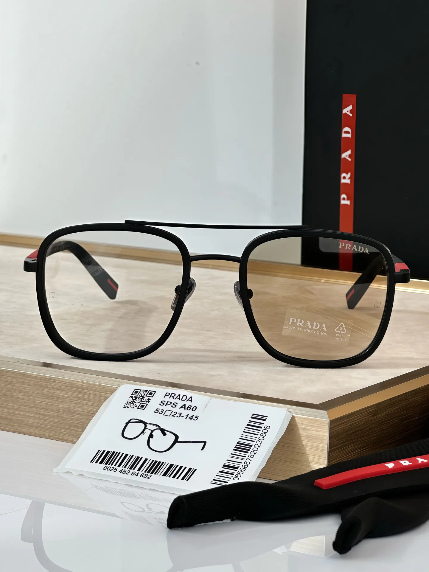 Очки Prada 205225