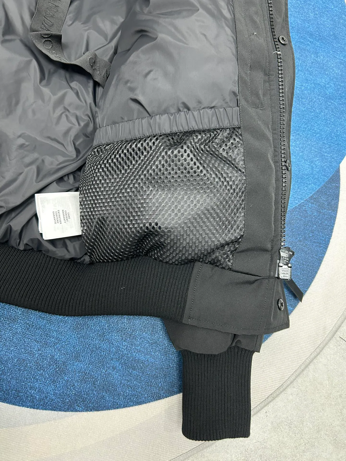 Куртки И Пуховики Женские Canada Goose 901401