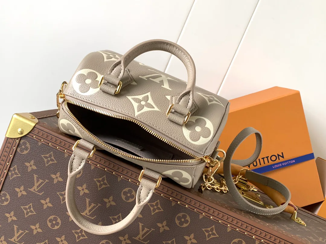 Классические Сумки Женские Louis Vuitton 11488625