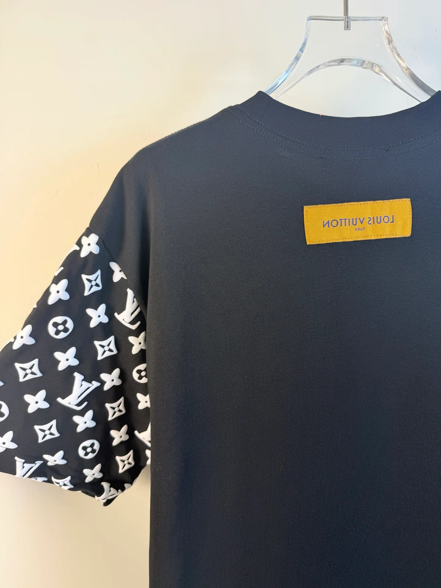 Футболки Женские Louis Vuitton 9150812