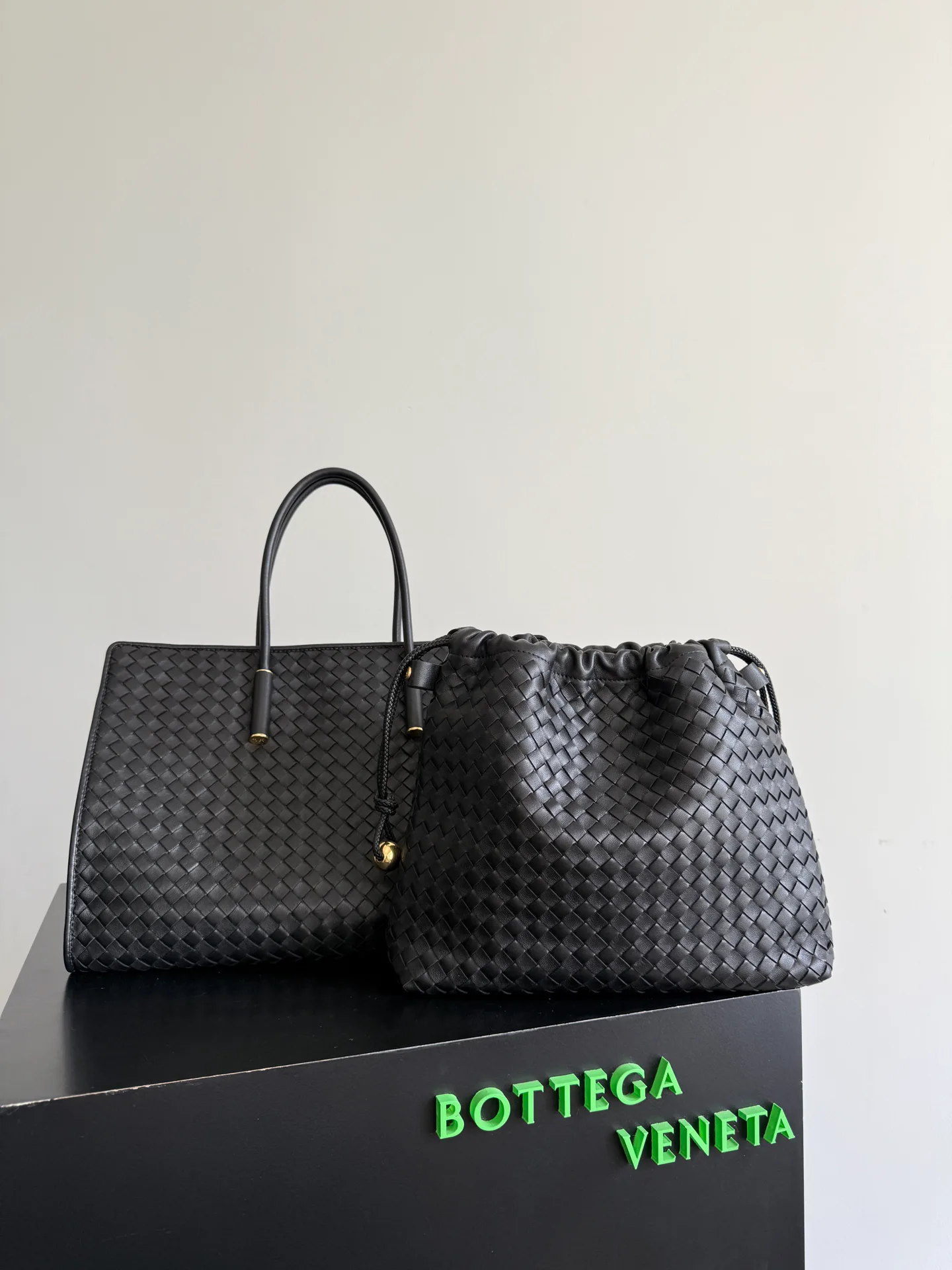 Классические Сумки Женские Bottega Veneta 12214528
