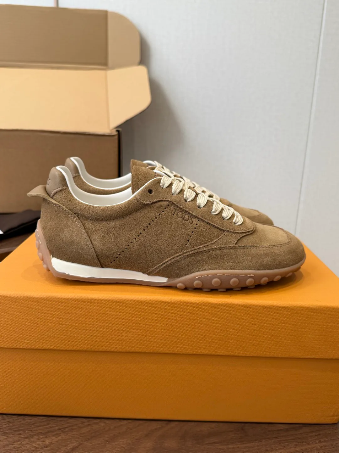 Кроссовки Женские Tod's 18687237