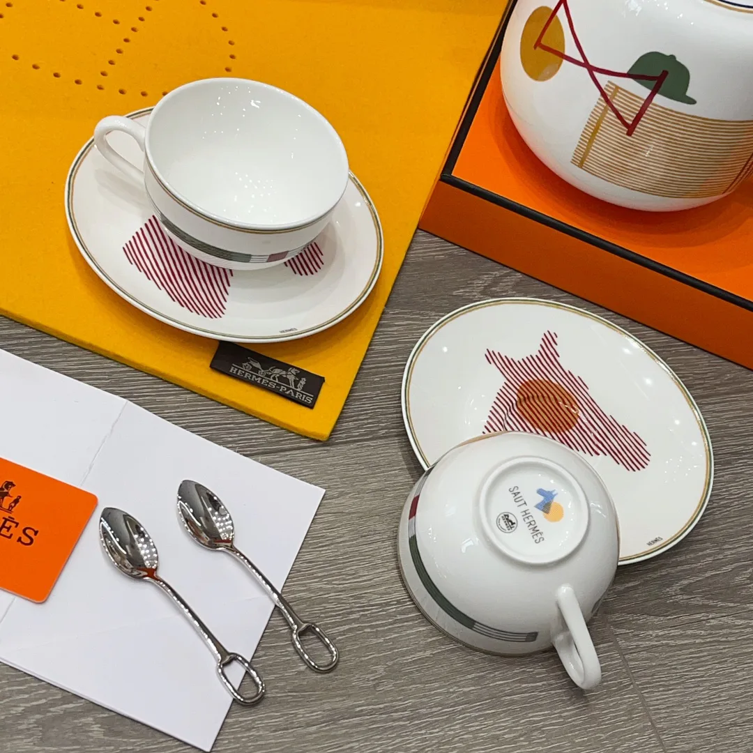 Посуда Hermes 18600