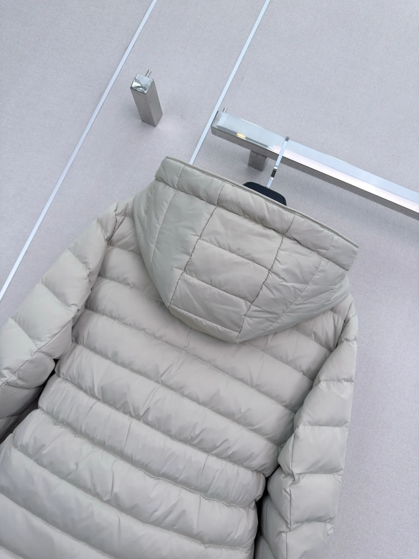 Куртки И Пуховики Женские Max Mara 18056540