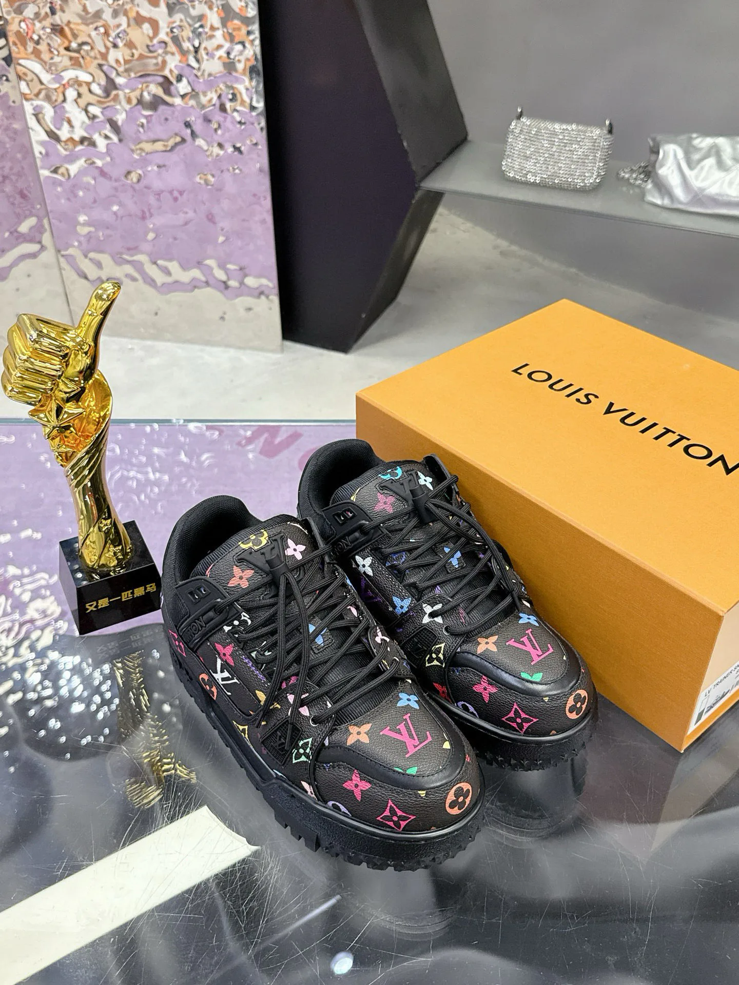 Кроссовки Женские Louis Vuitton 589230