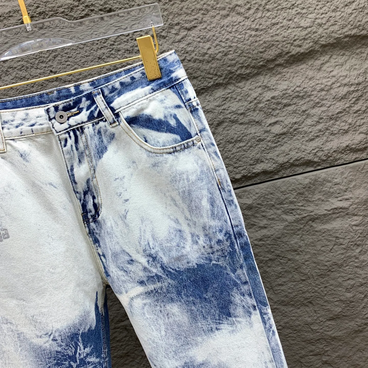 Джинсы Мужские Balenciaga 18296267