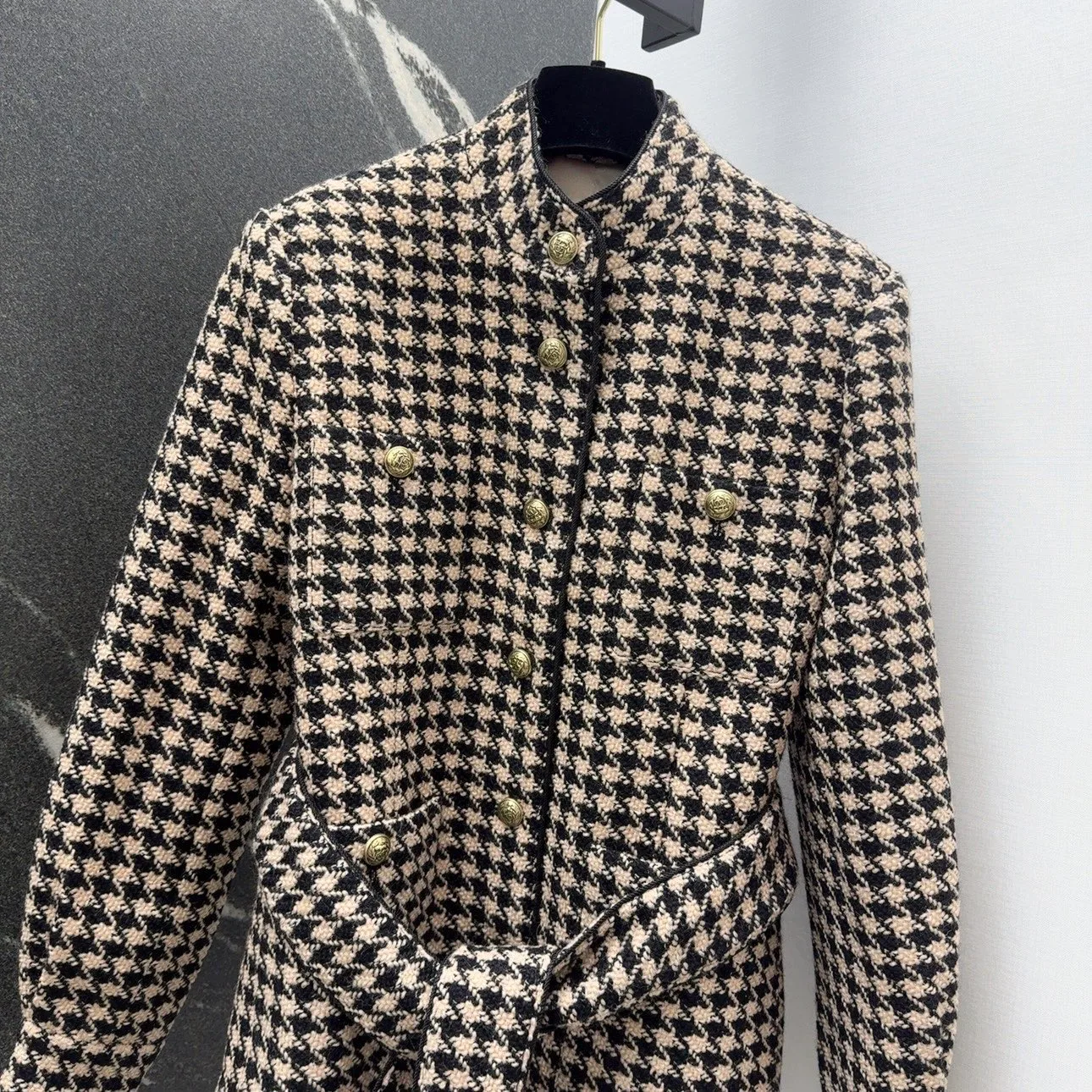 Куртки И Пуховики Женские Valentino 1392446