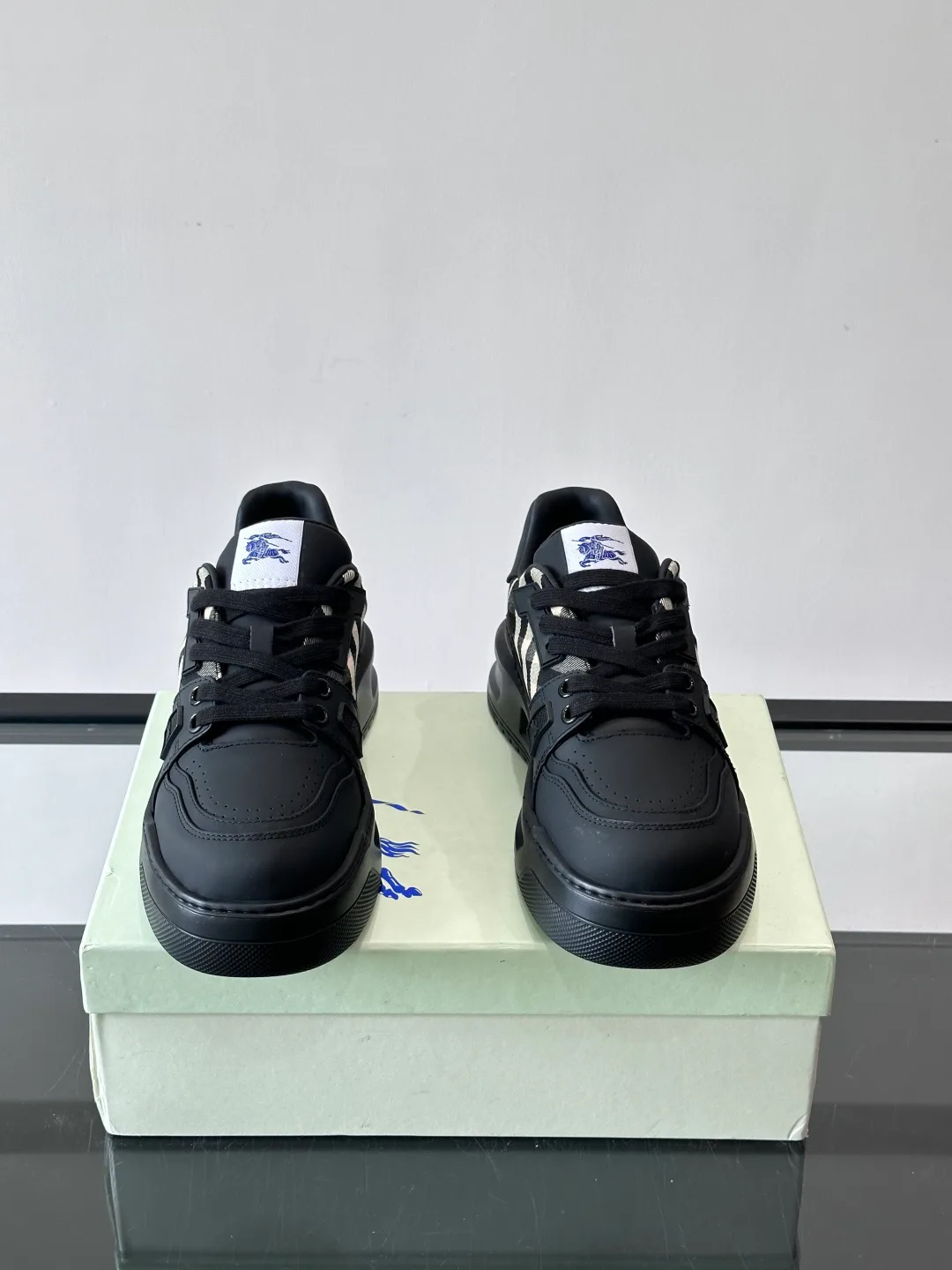 Кроссовки Мужские Burberry 10822704