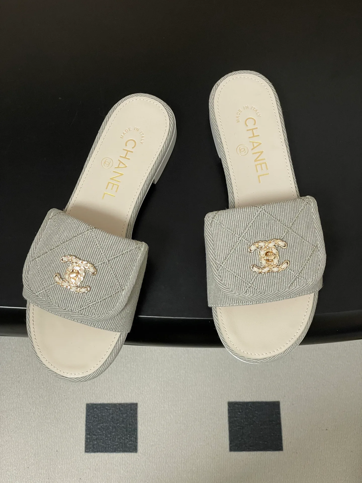 Шлепанцы Женские Chanel 12880161