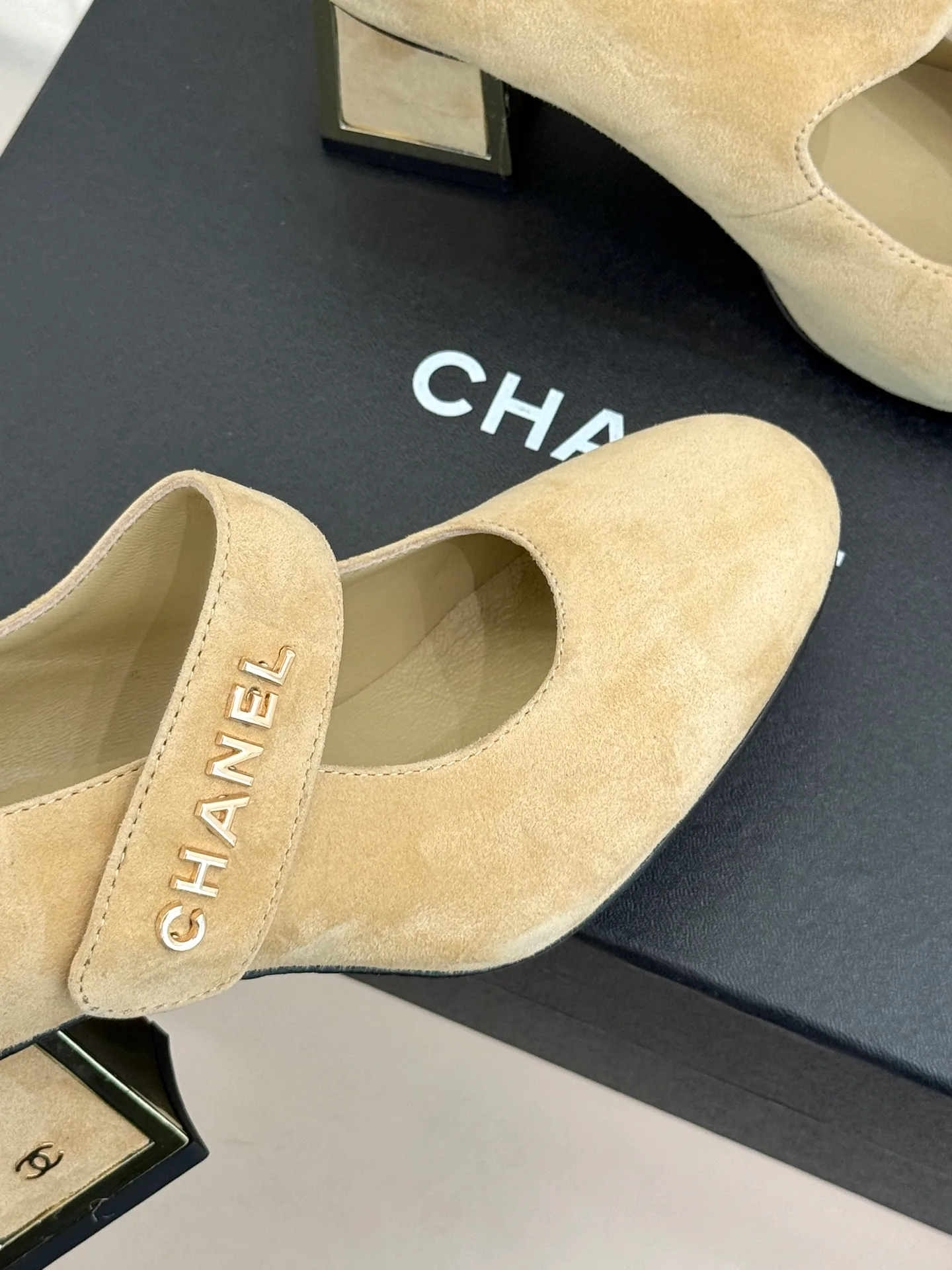 Туфли Женские Chanel 18154799