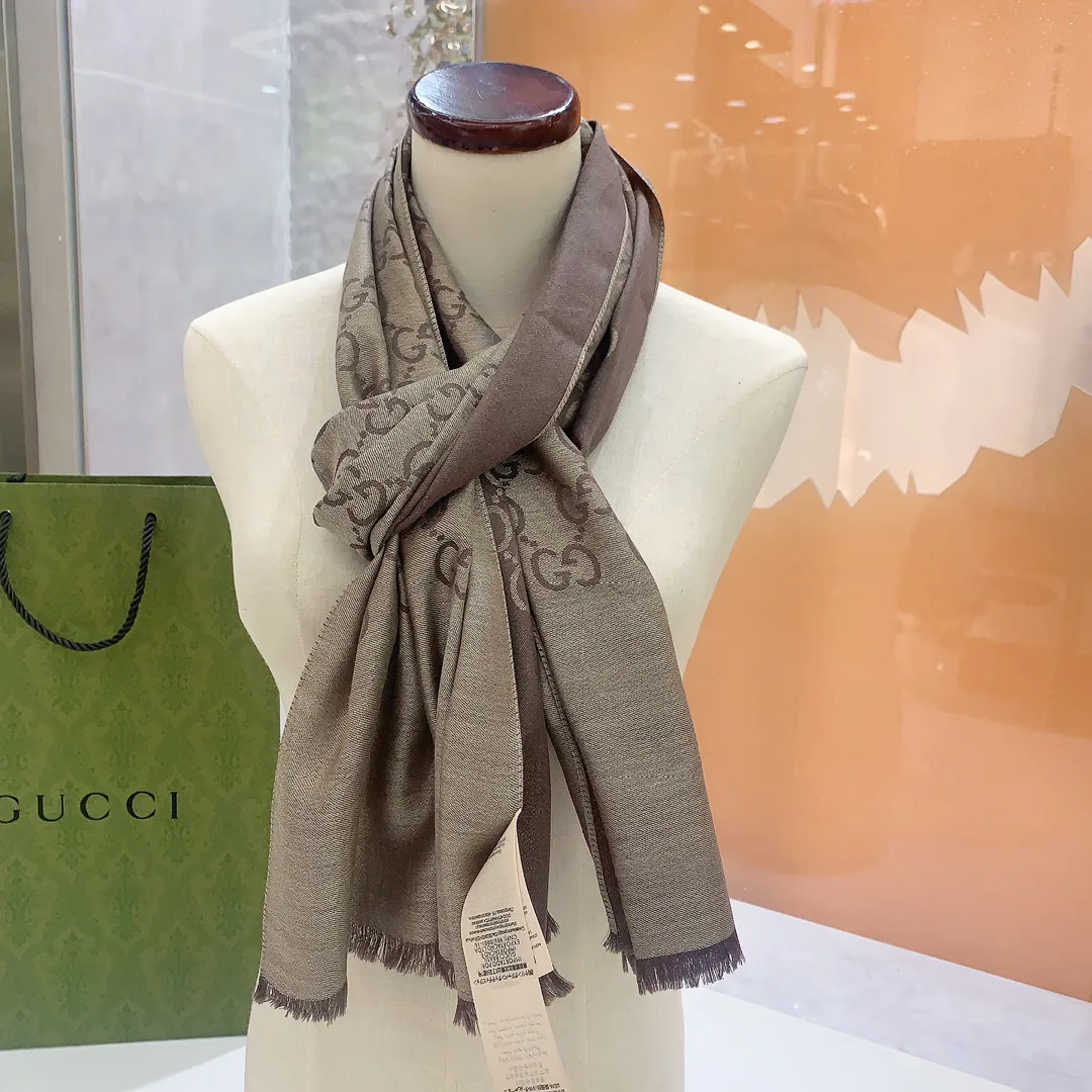 Шарфы Gucci 2218035