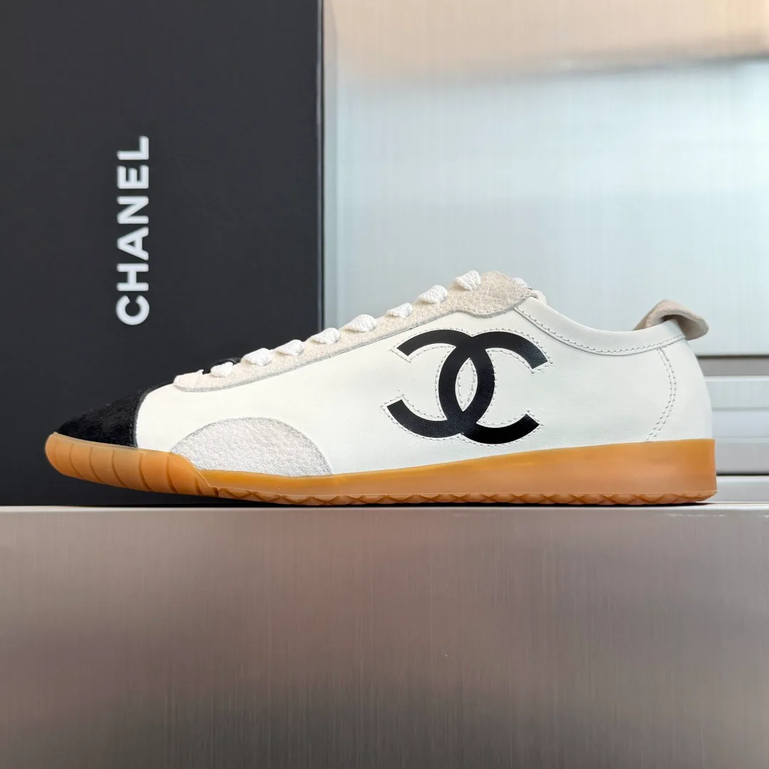 Кроссовки Женские Chanel 4304500