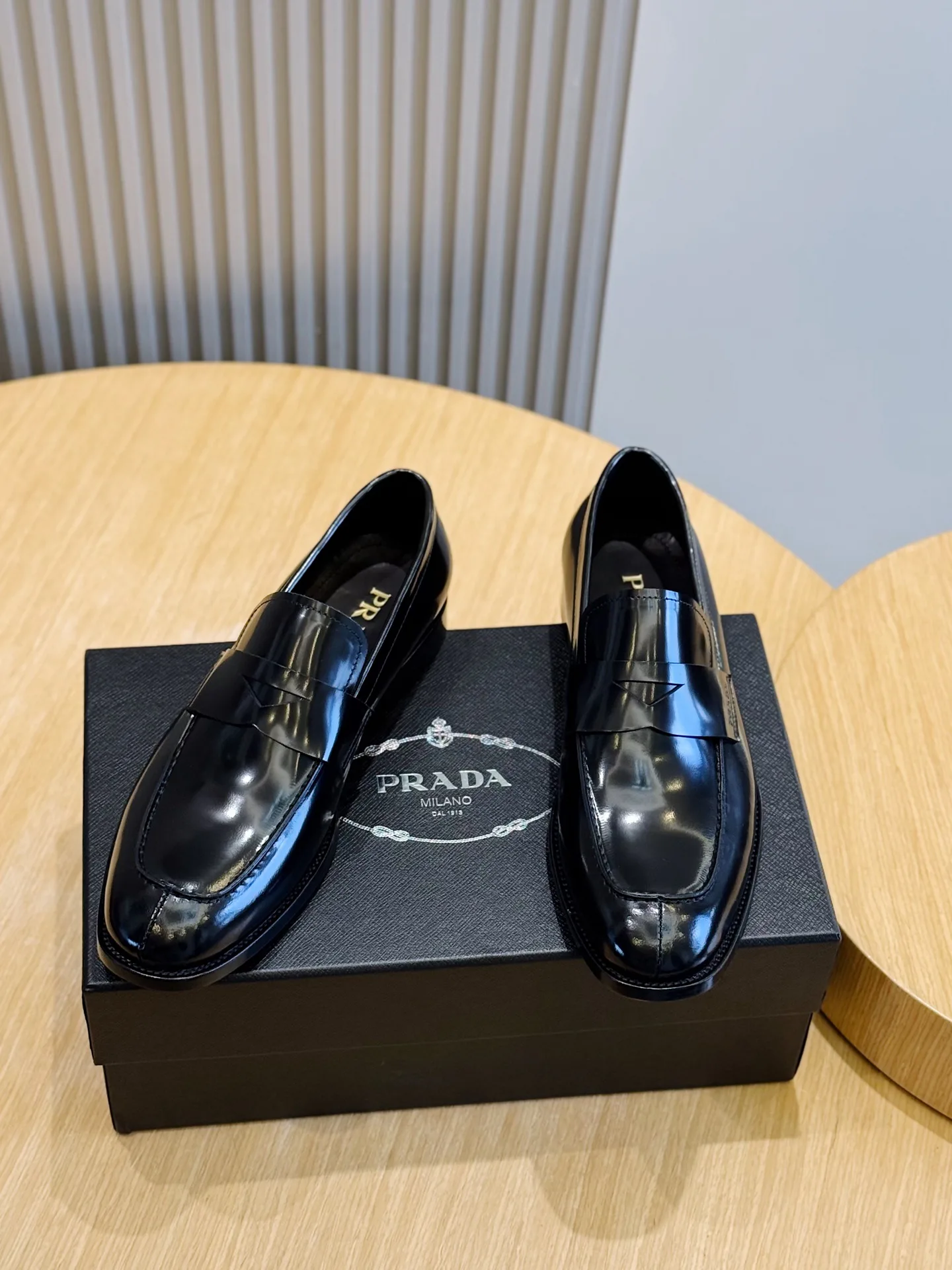 Лоферы И Туфли Мужские Prada 18139694
