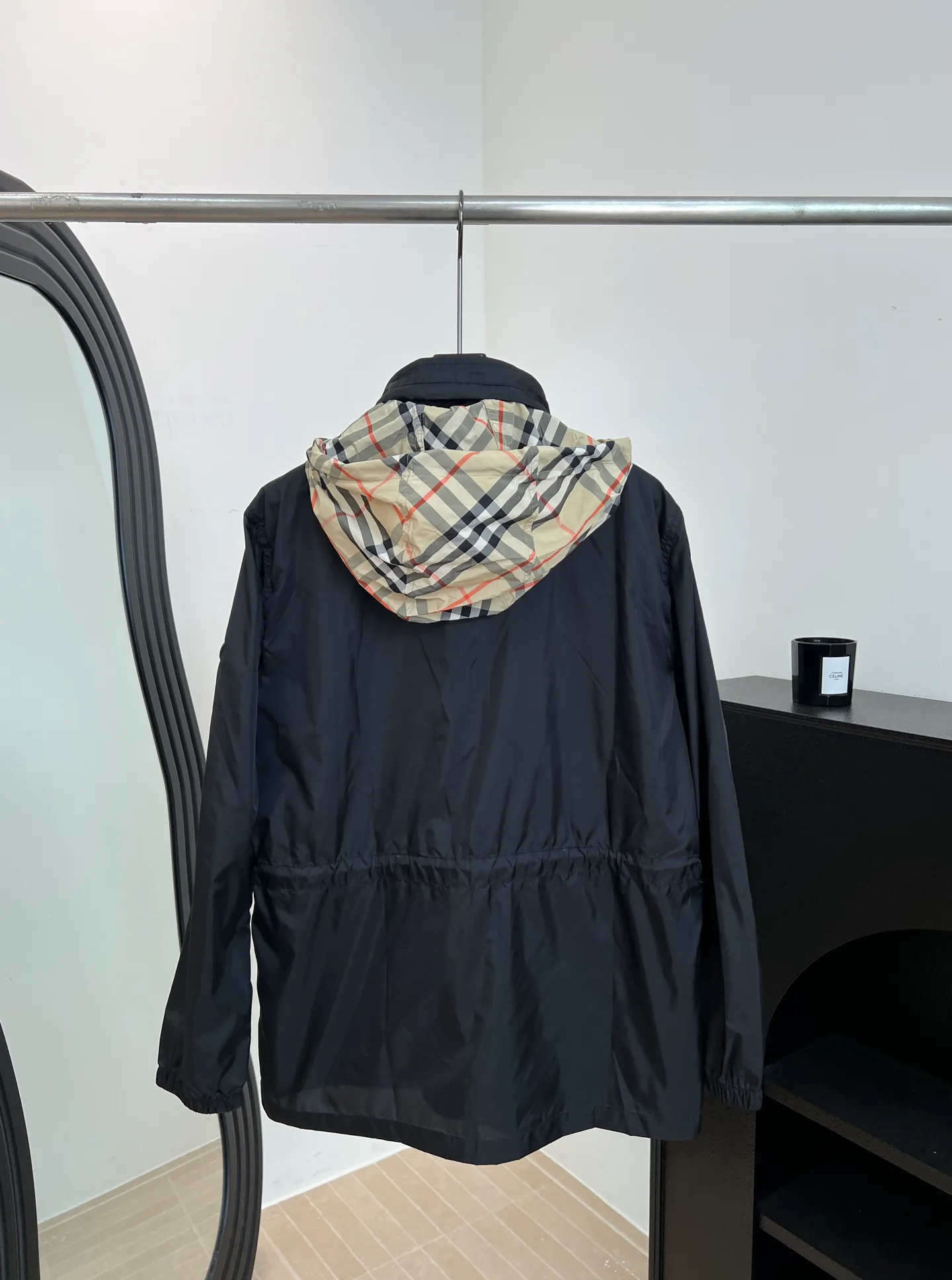 Куртки И Пуховики Женские Burberry 13076253