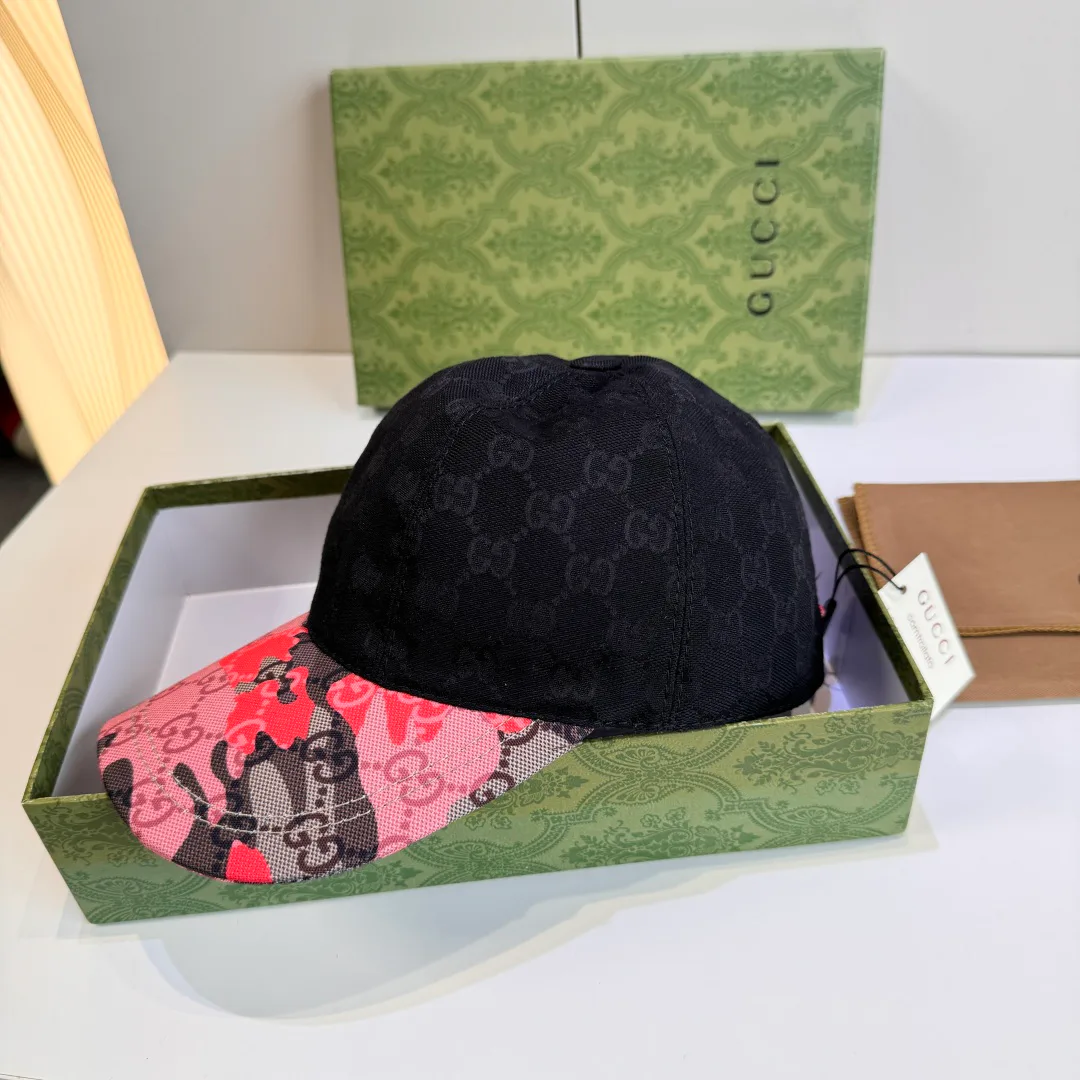 Головные Уборы Gucci 17604790