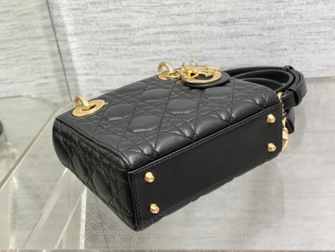 Классические Сумки Женские Christian Dior 13208793