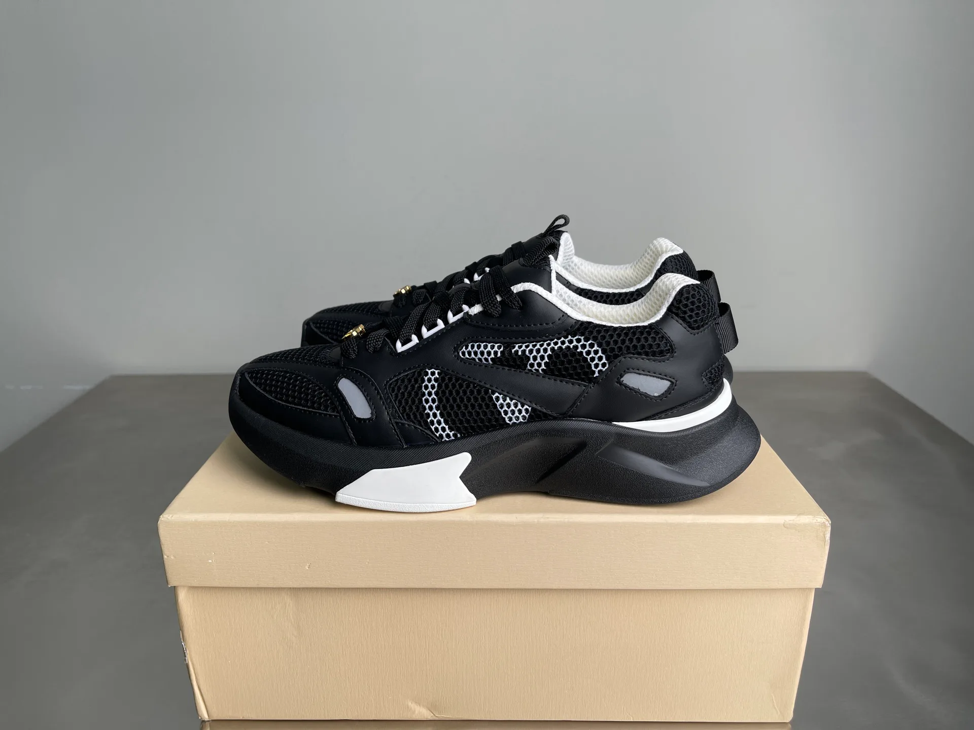 Кроссовки Мужские Valentino 16967129