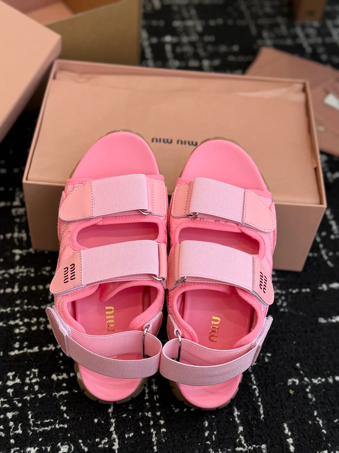 Сандалии Женские Miu Miu 10968820