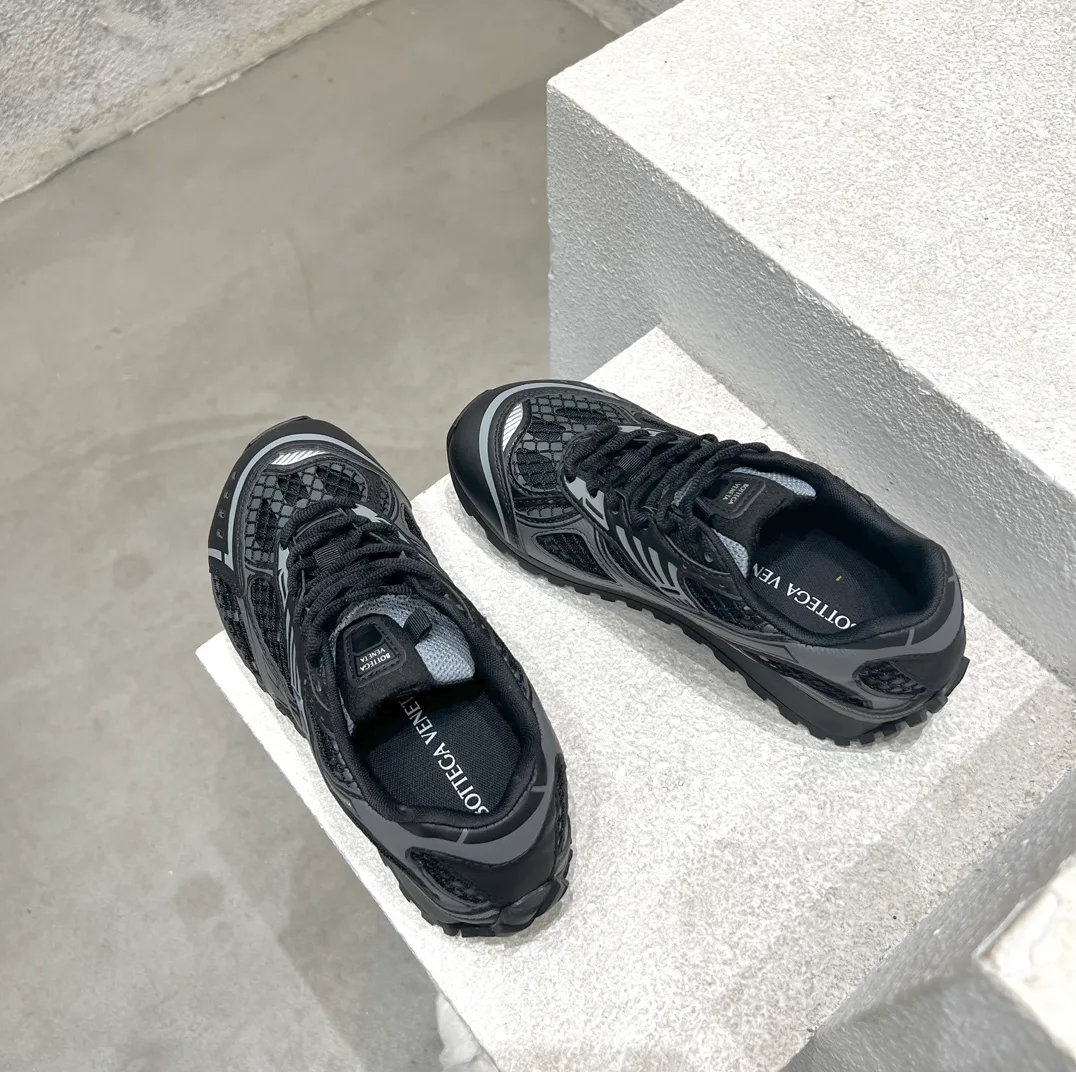 Кроссовки Женские Bottega Veneta 11565954