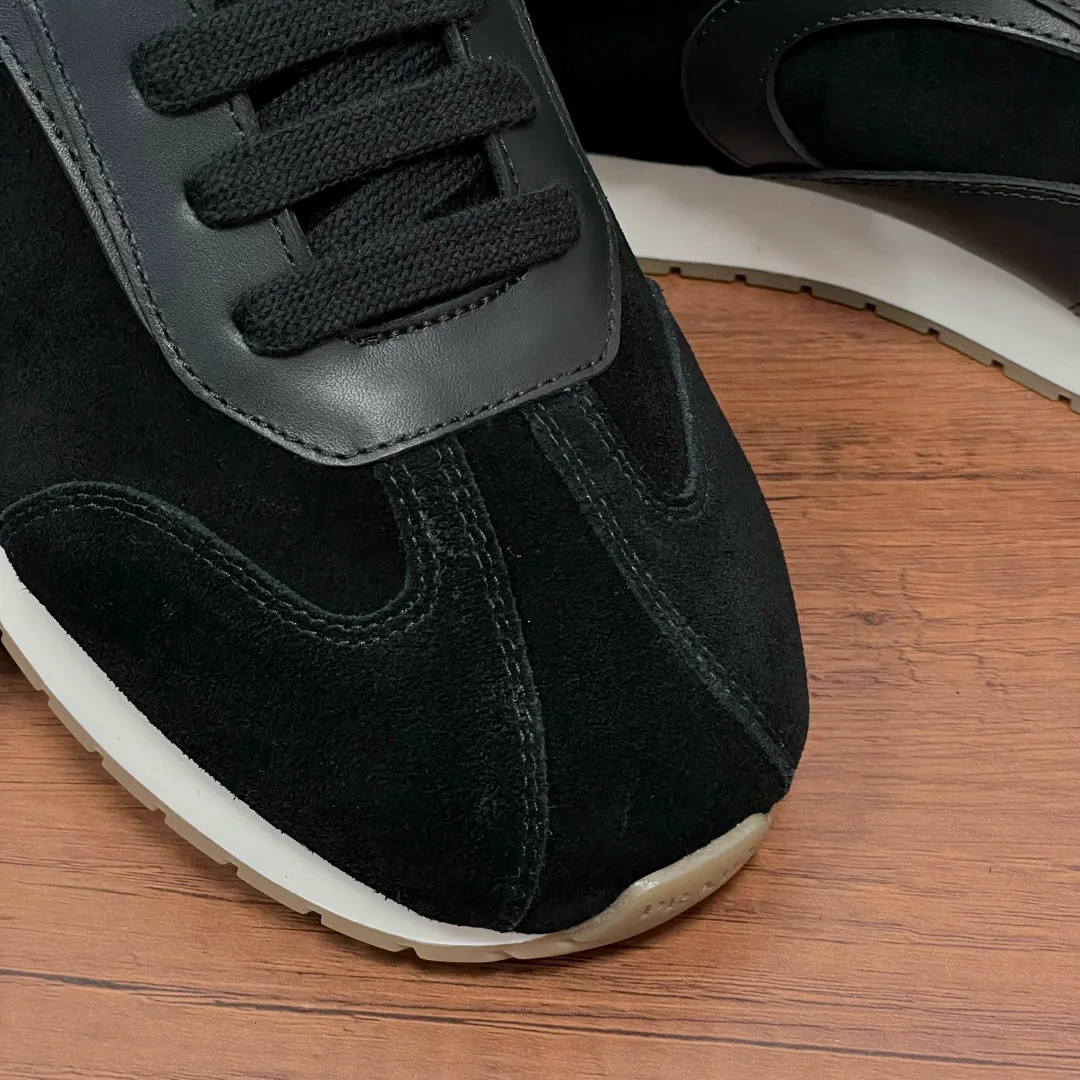 Кроссовки Мужские Prada 11426380