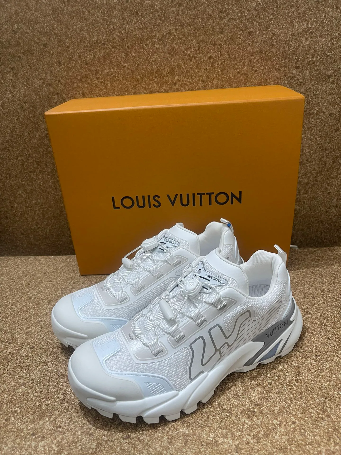 Кроссовки Мужские Louis Vuitton 36010