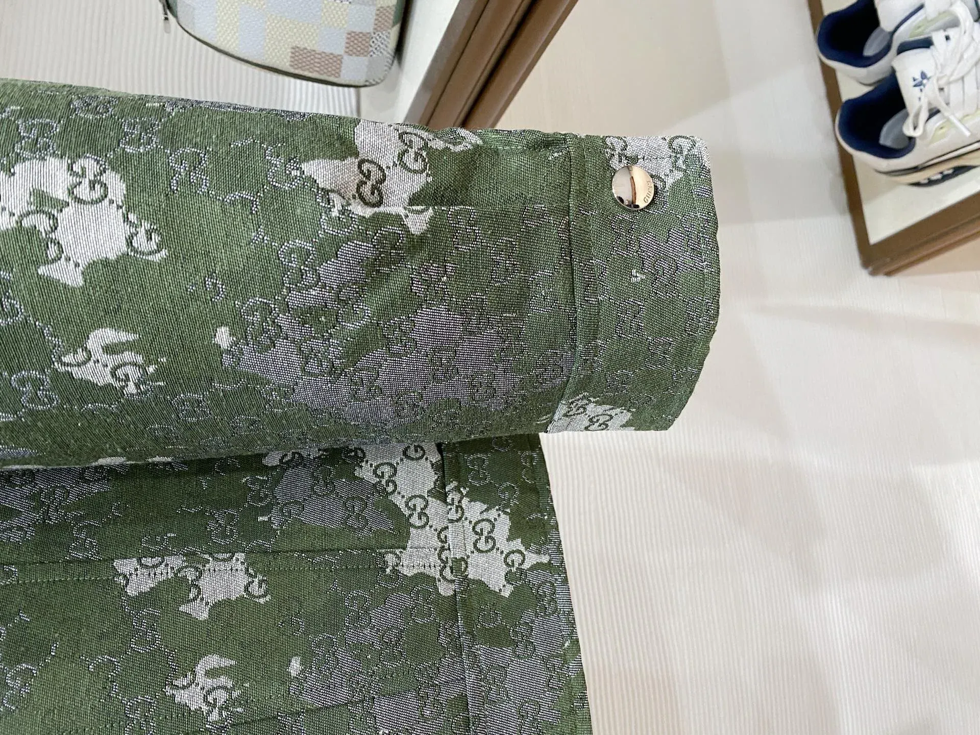 Куртки И Пуховики Мужские Gucci 5771841