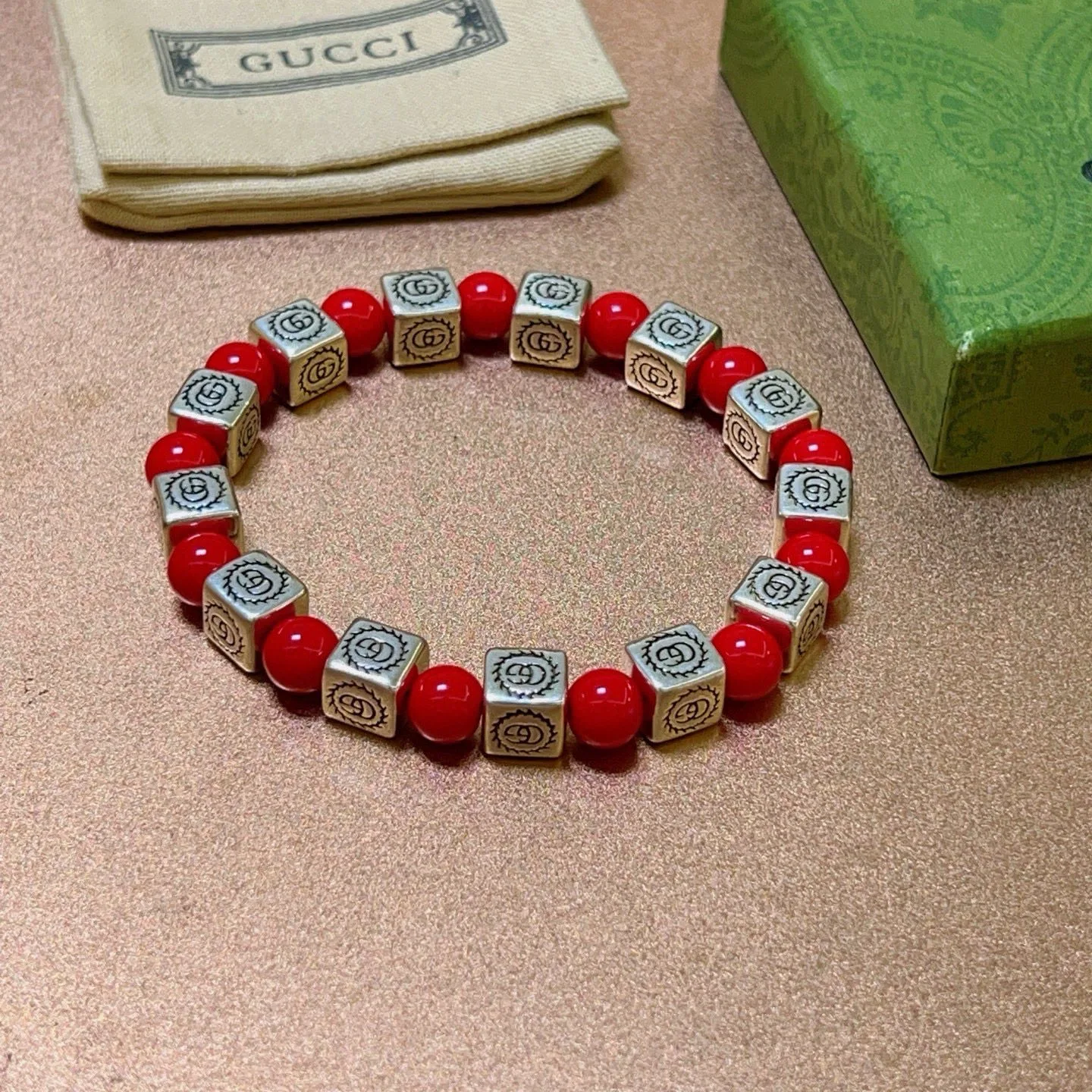 Бижутерия Gucci 372228