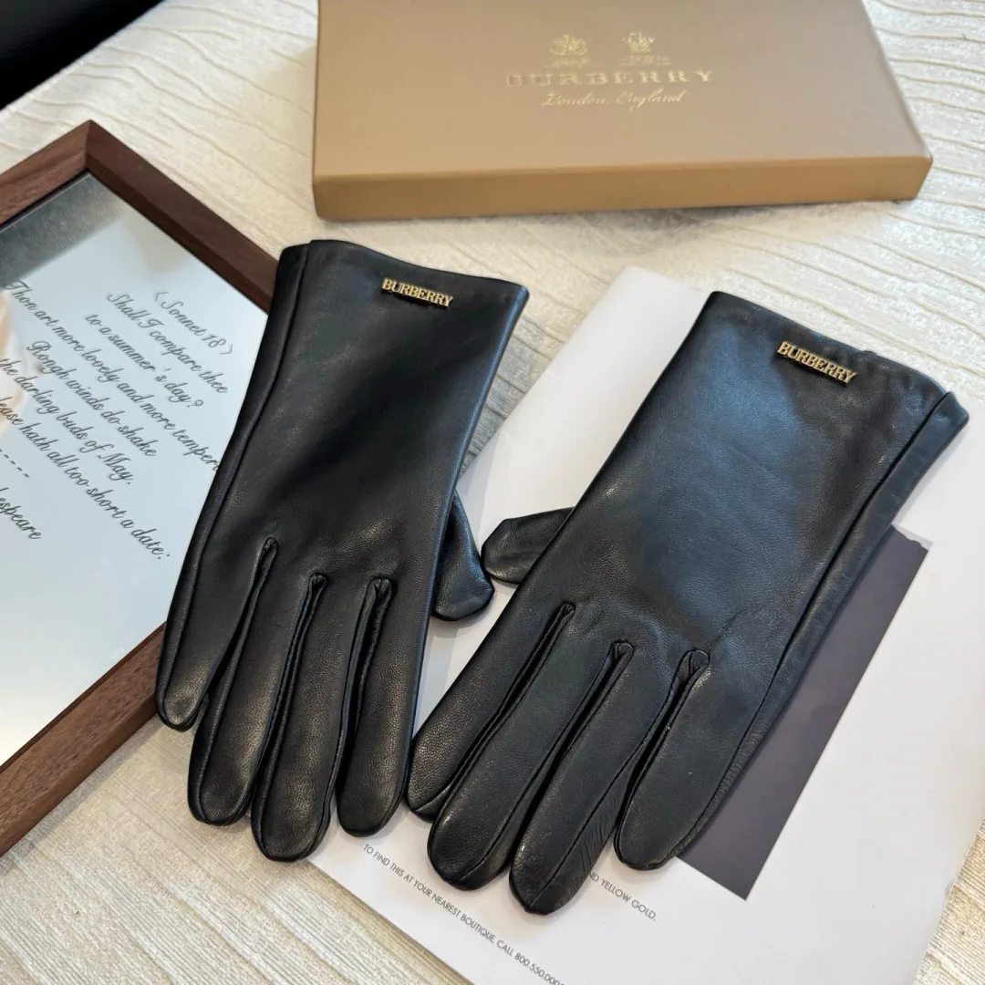 Перчатки Burberry 18574842
