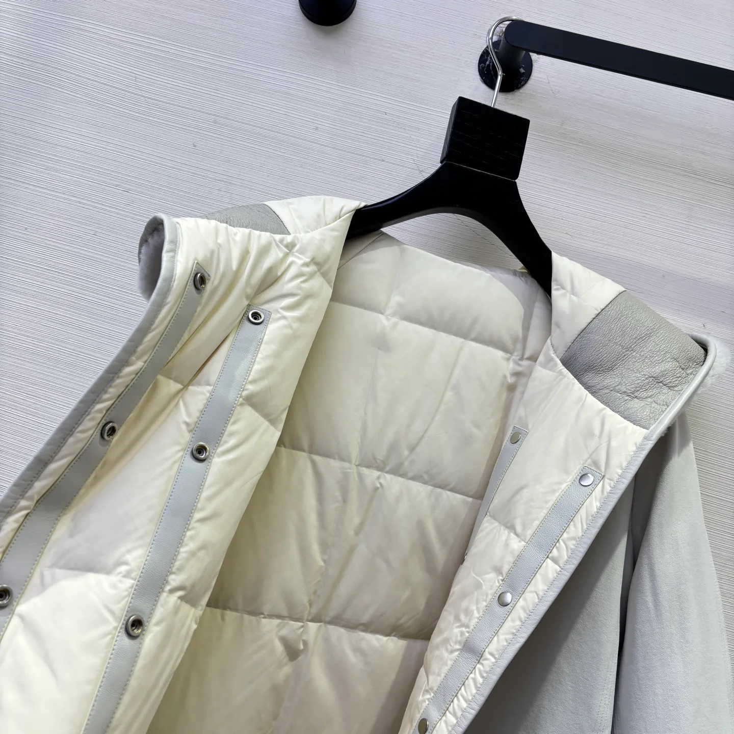 Куртки И Пуховики Женские Max Mara 6667414