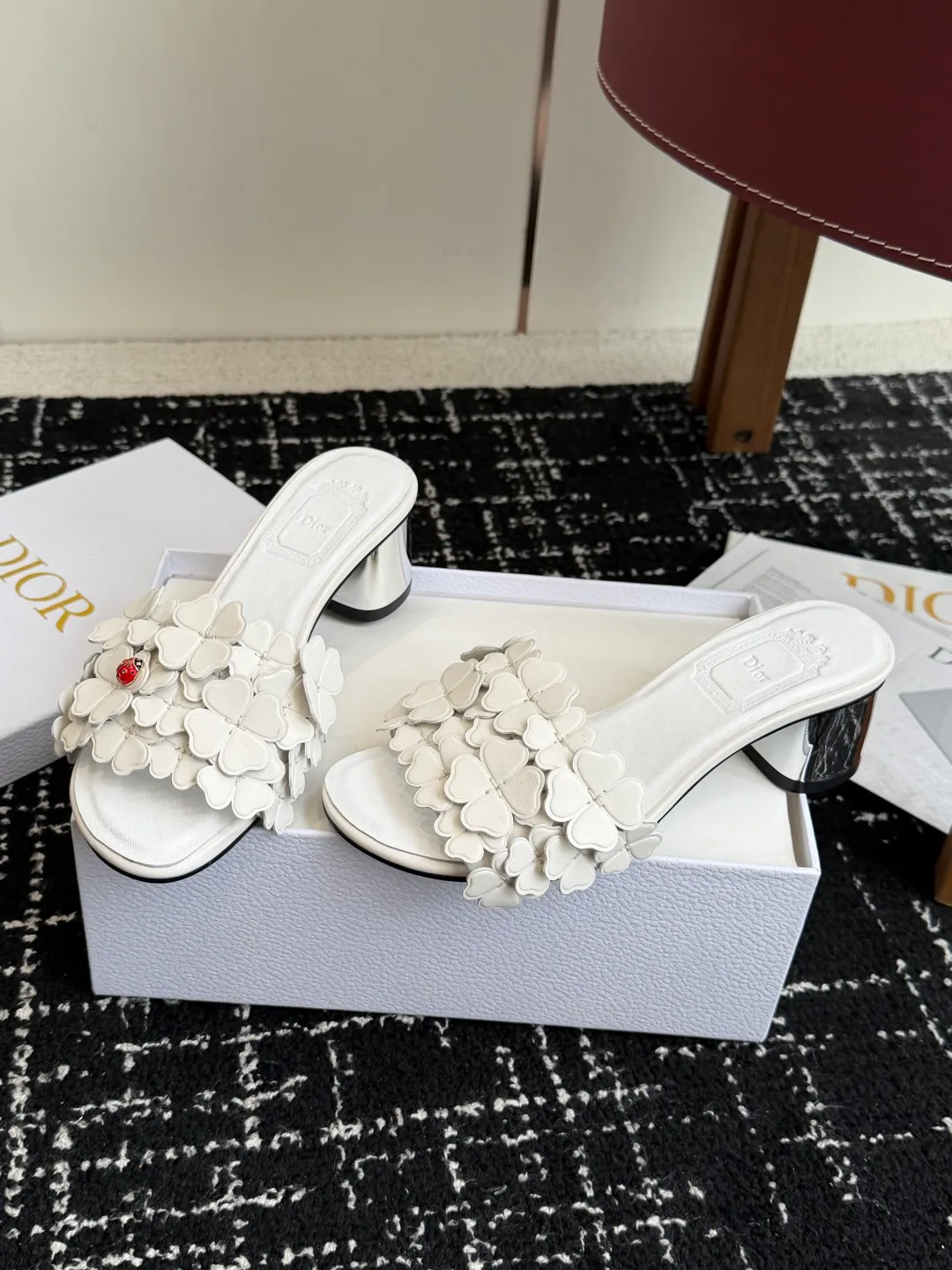 Шлепанцы Женские Christian Dior 13570919