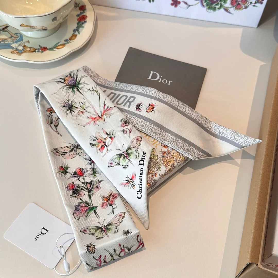 Платки Christian Dior 18003416